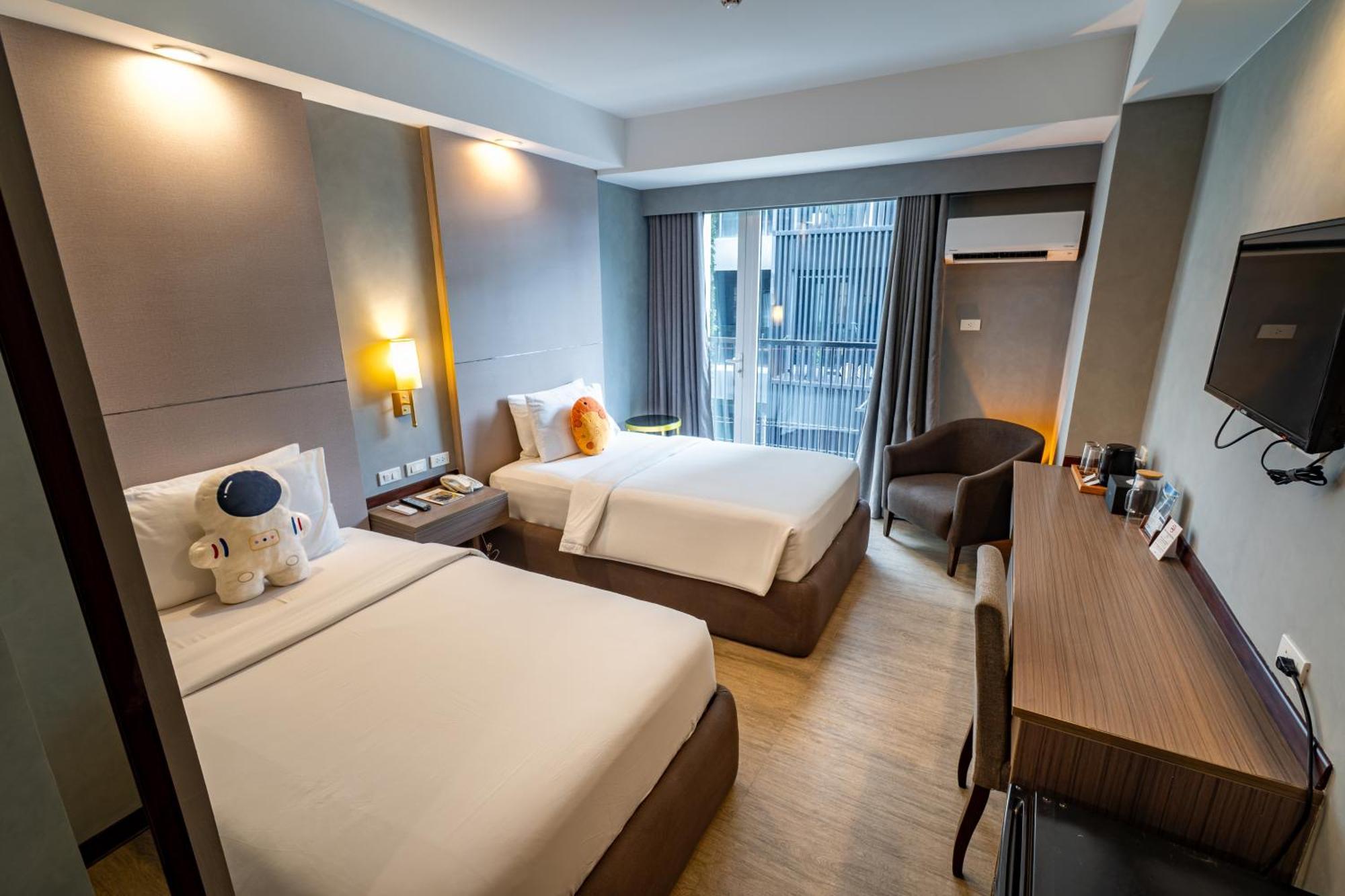 Deluxe Twin Room