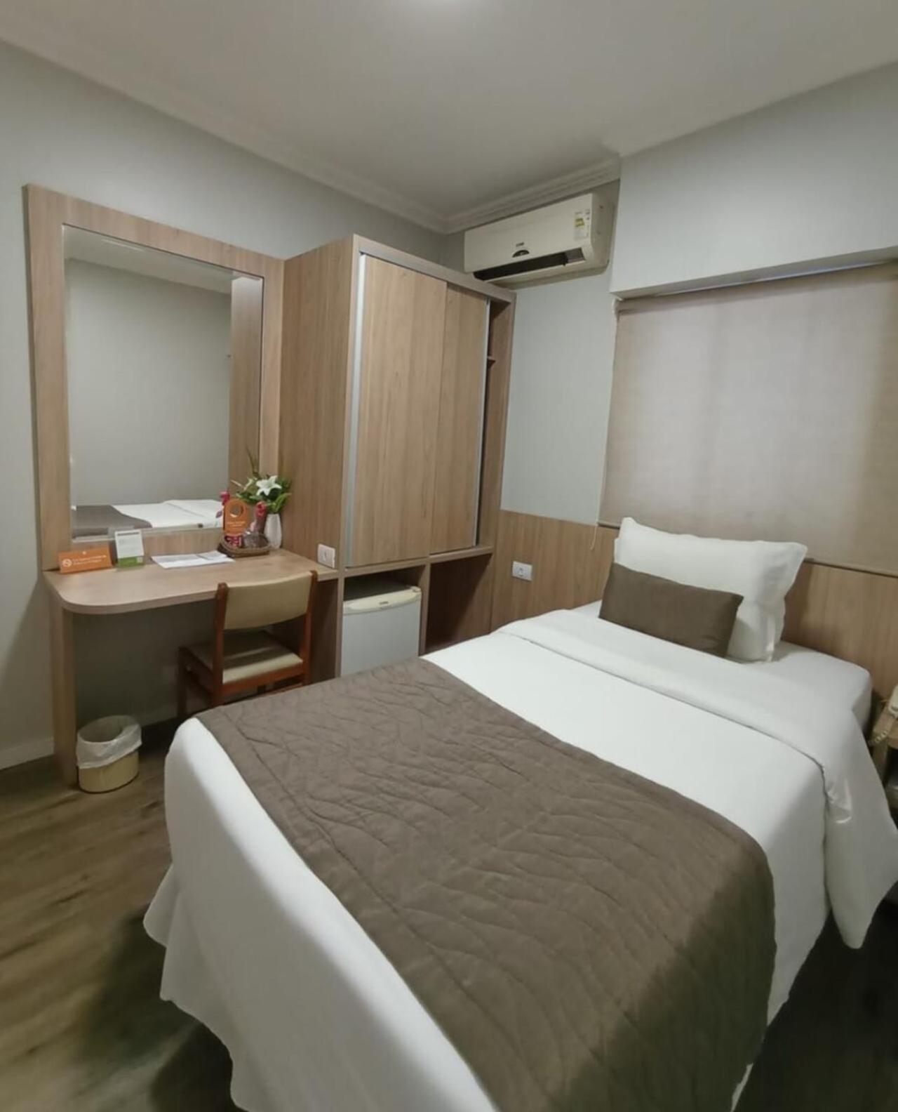 Quarto Individual Standard