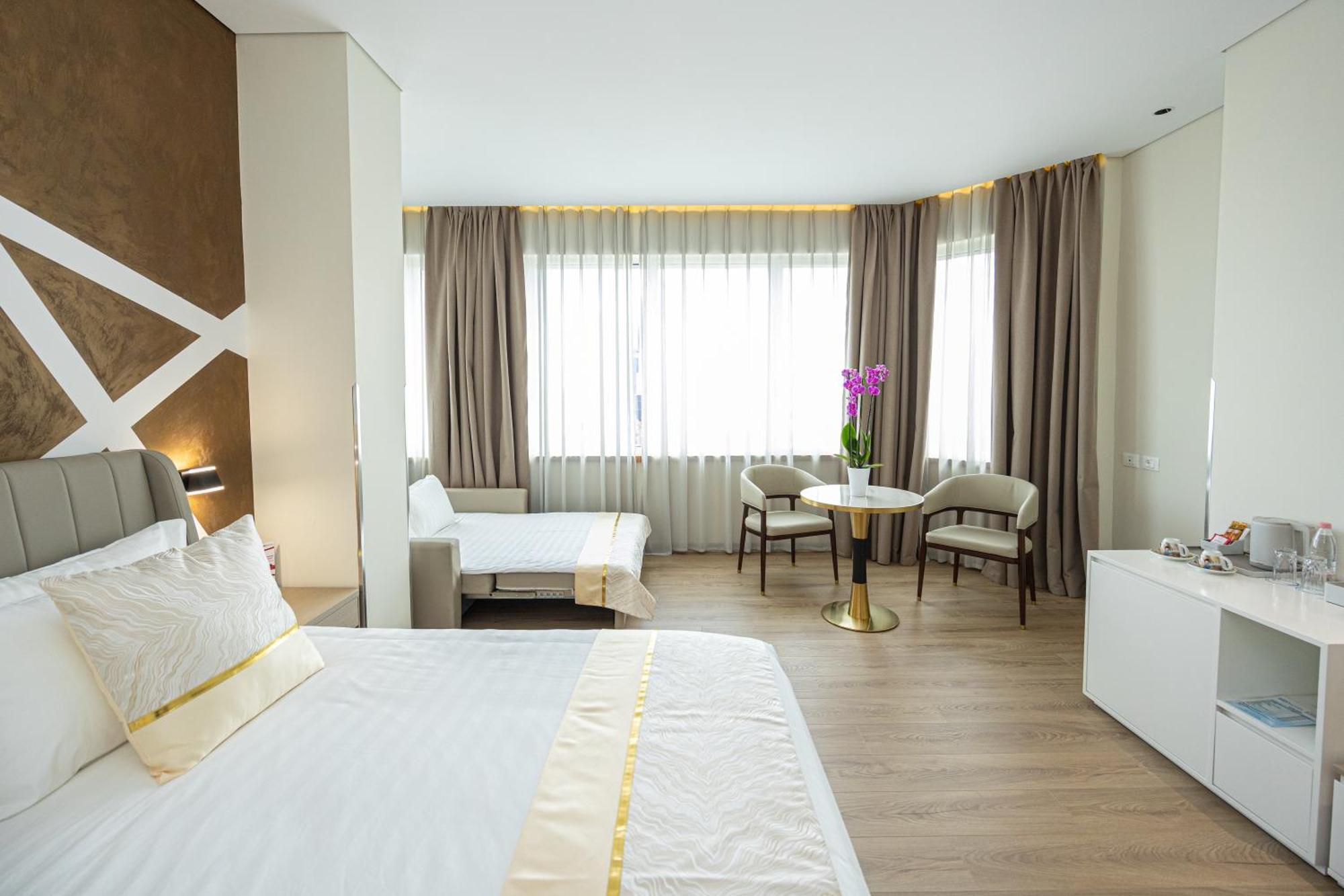 Deluxe Double Room Extra Bed
