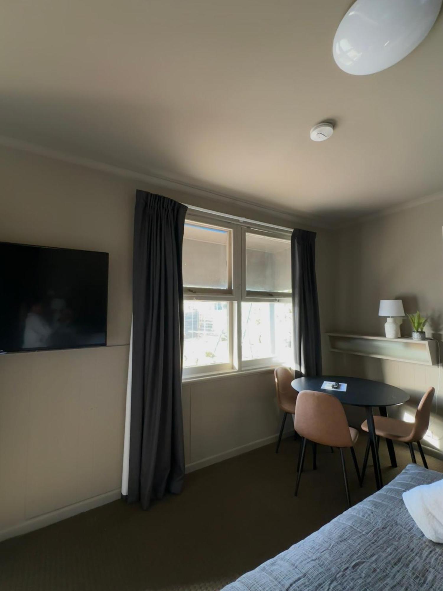 Superior King Suite