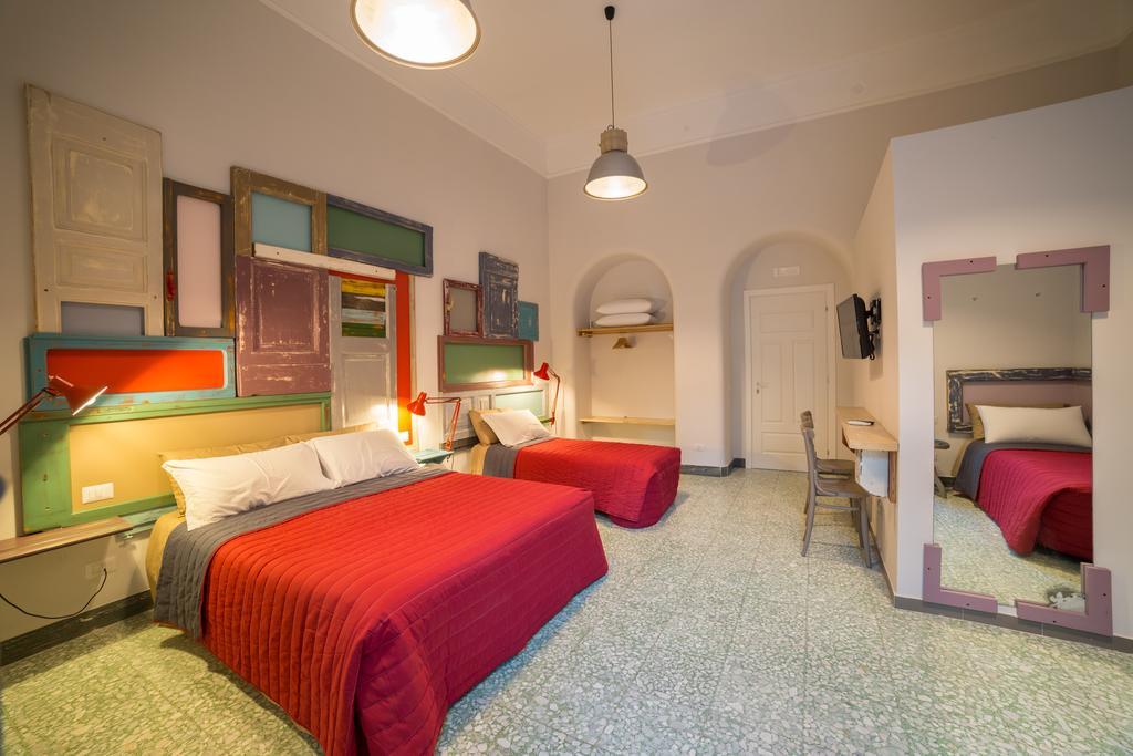Deluxe Family Room with Balcony,170157765:JPEG