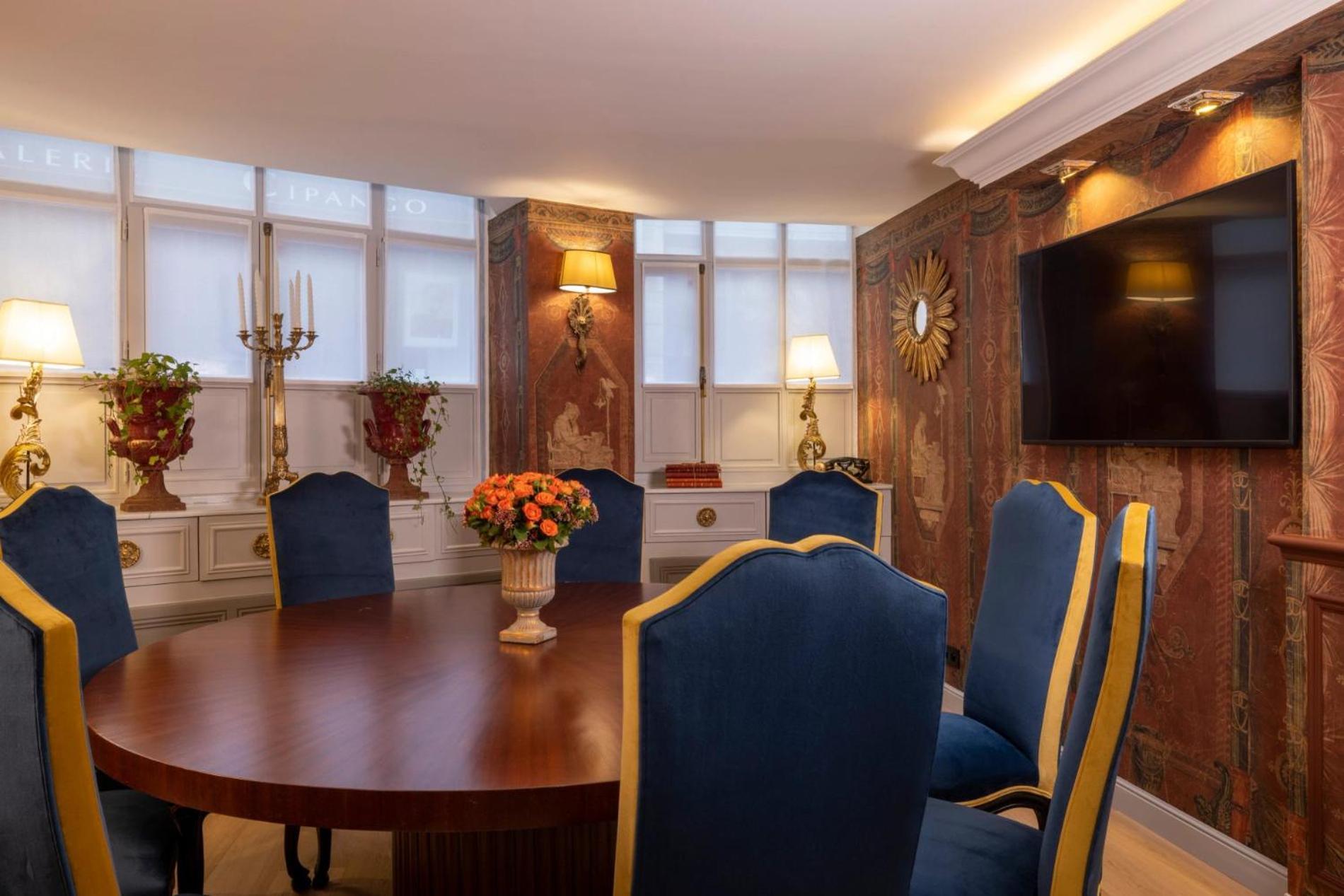Apartment mit 3 Schlafzimmern und privatem Pool