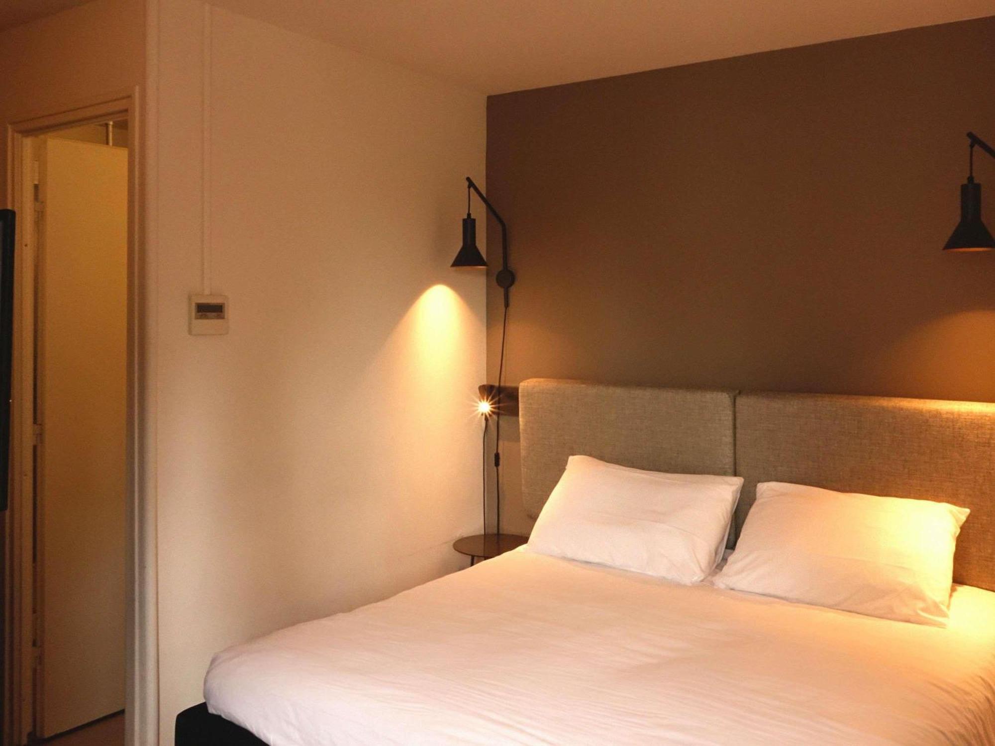 Double Room,1704944965:JPEG