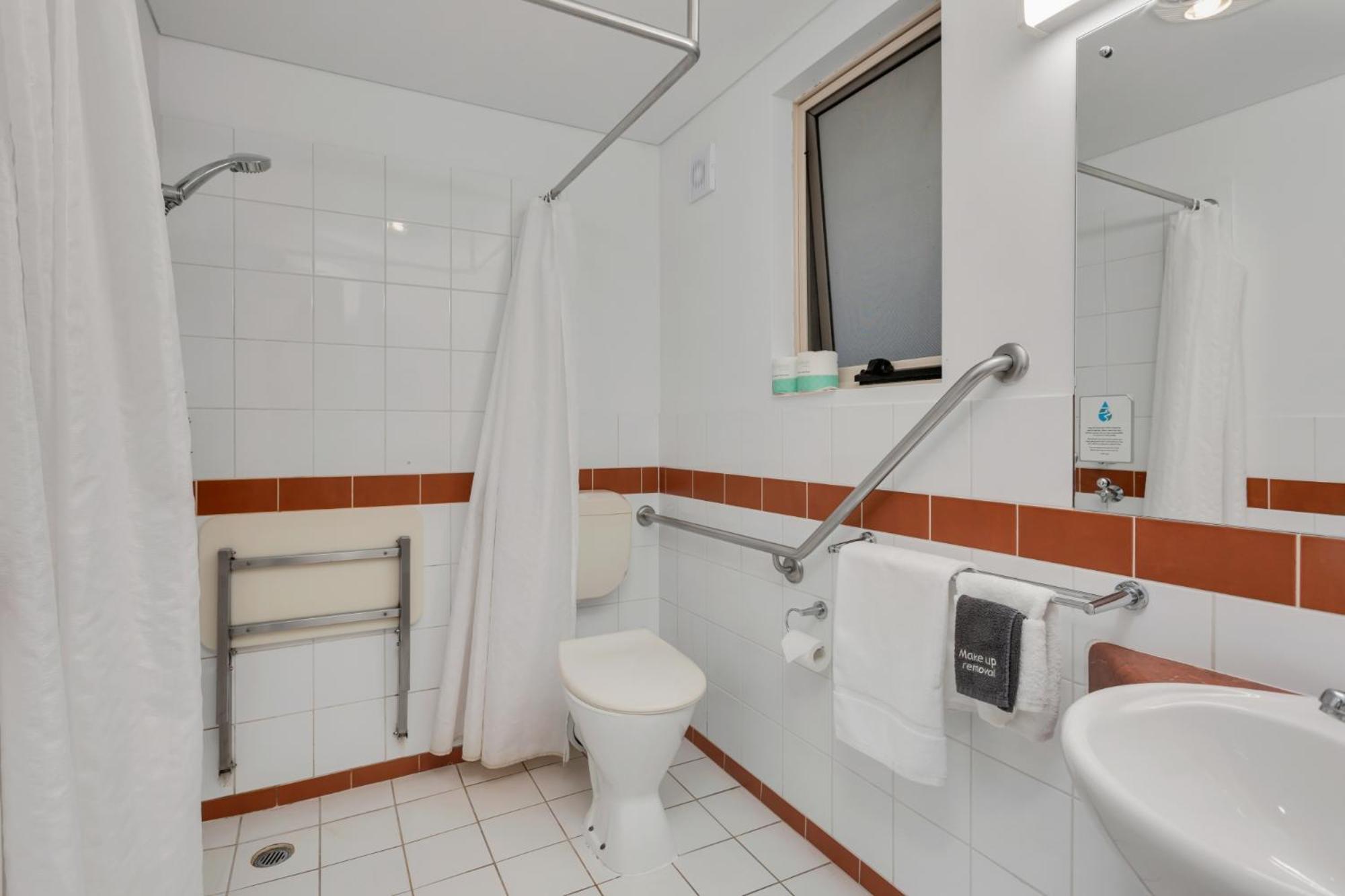 Standard Queen room includes Wifi