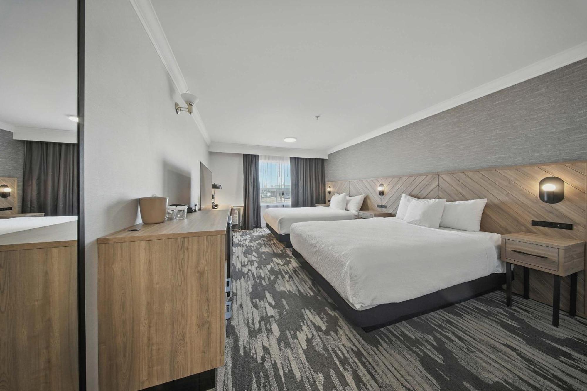 Standard Room, 2 Double Beds