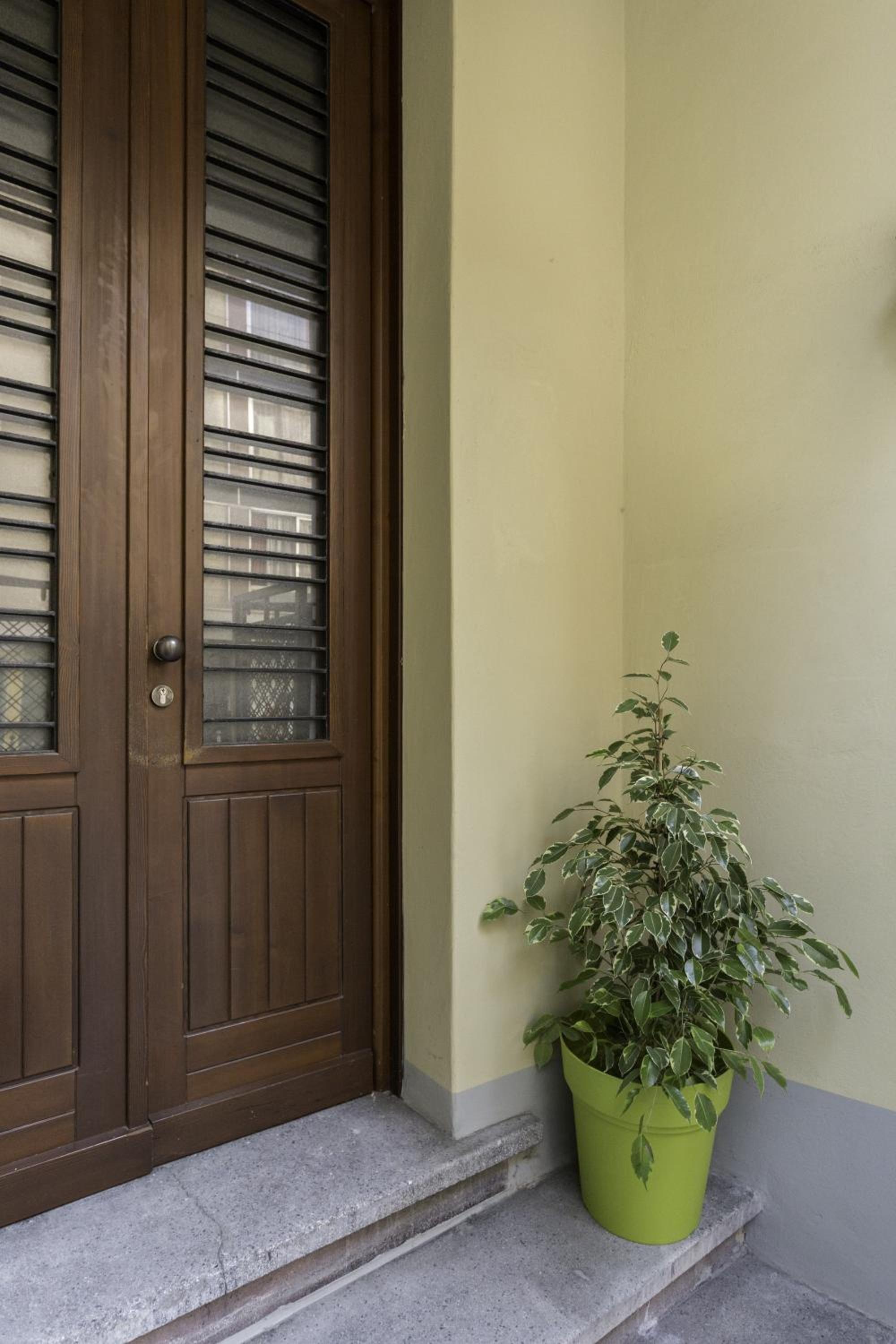 Basic Triple Room,1765900004:JPEG