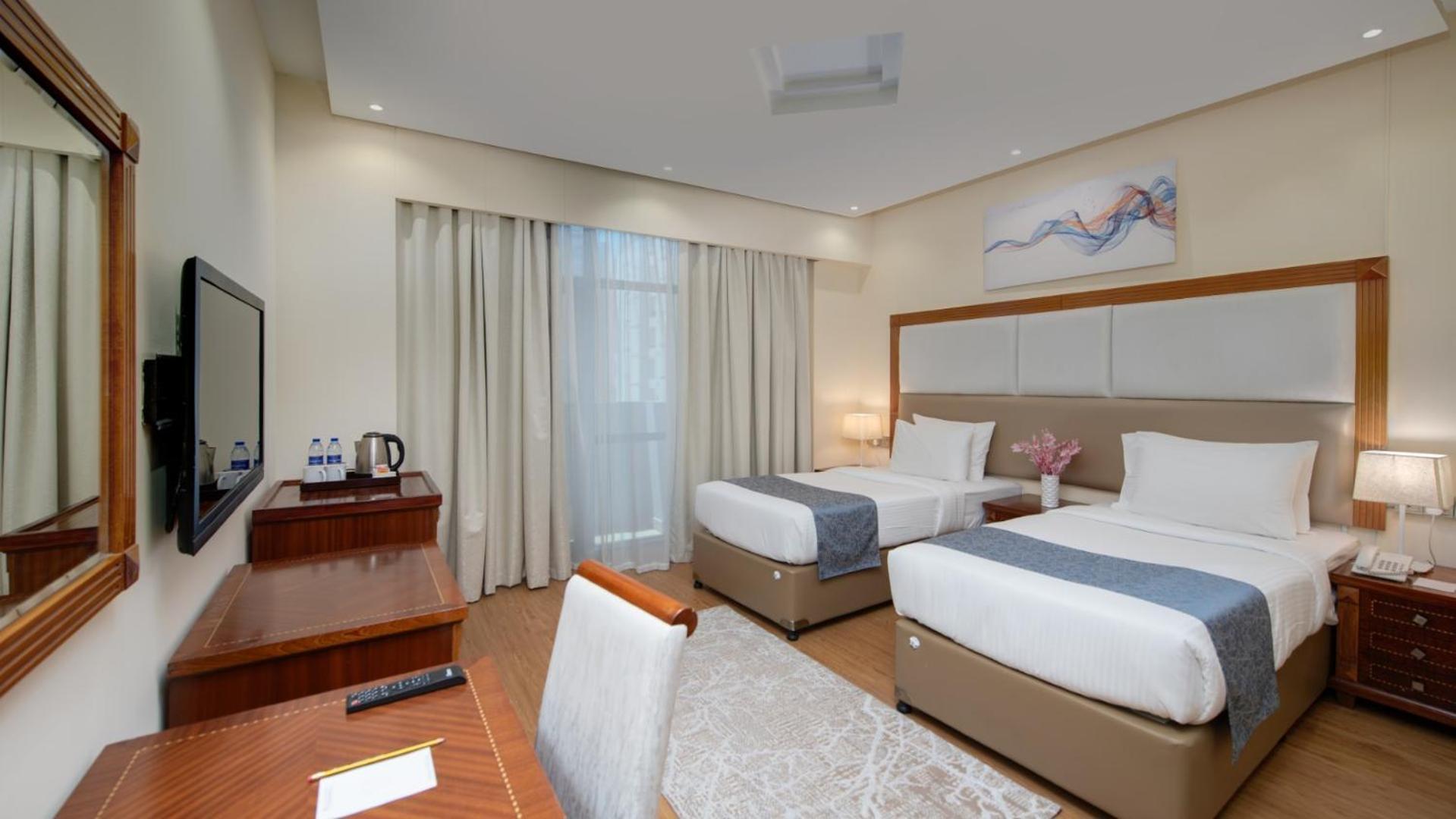 Standard Twin Room