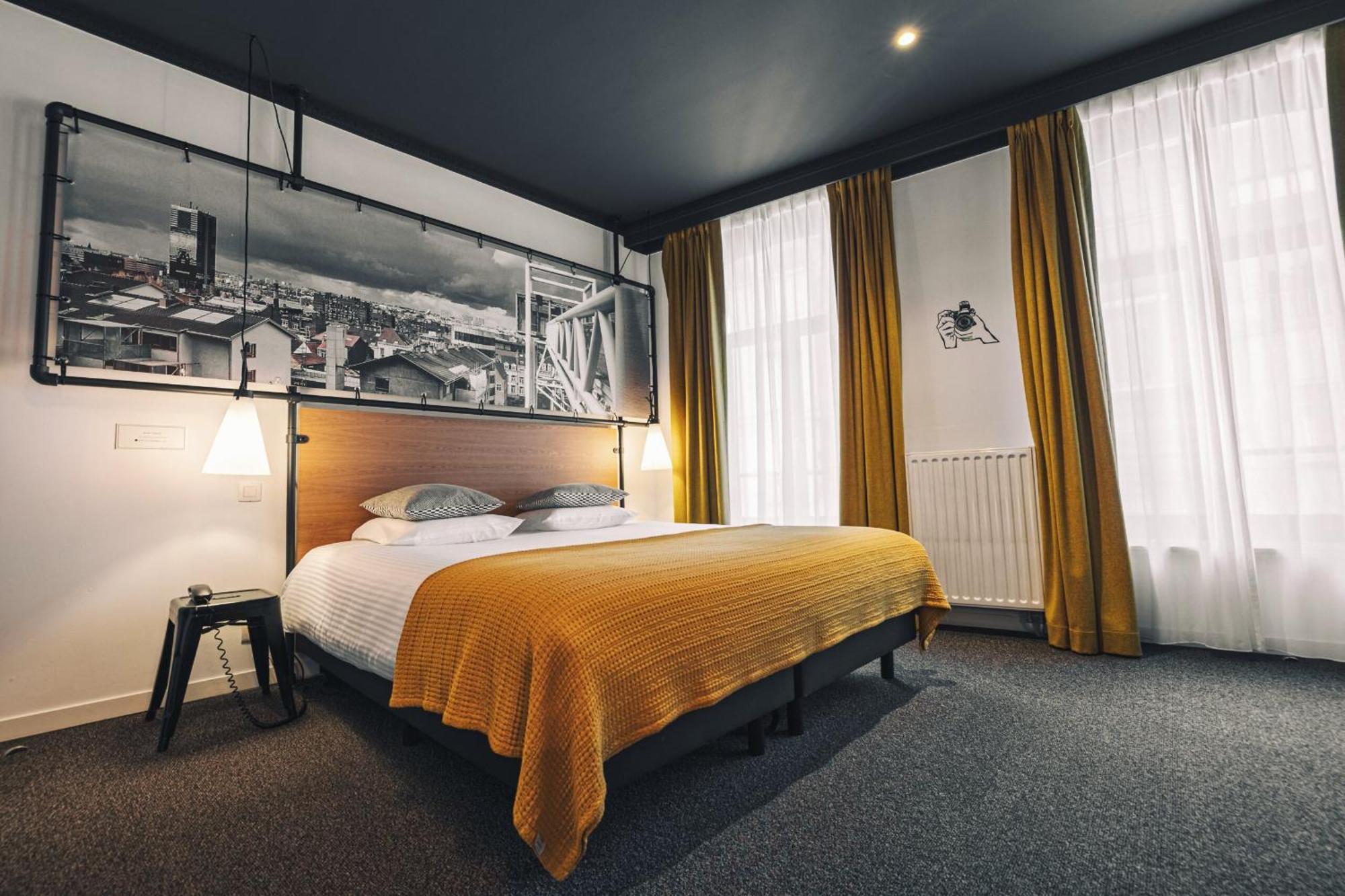 Twin Room,1739363548:JPEG