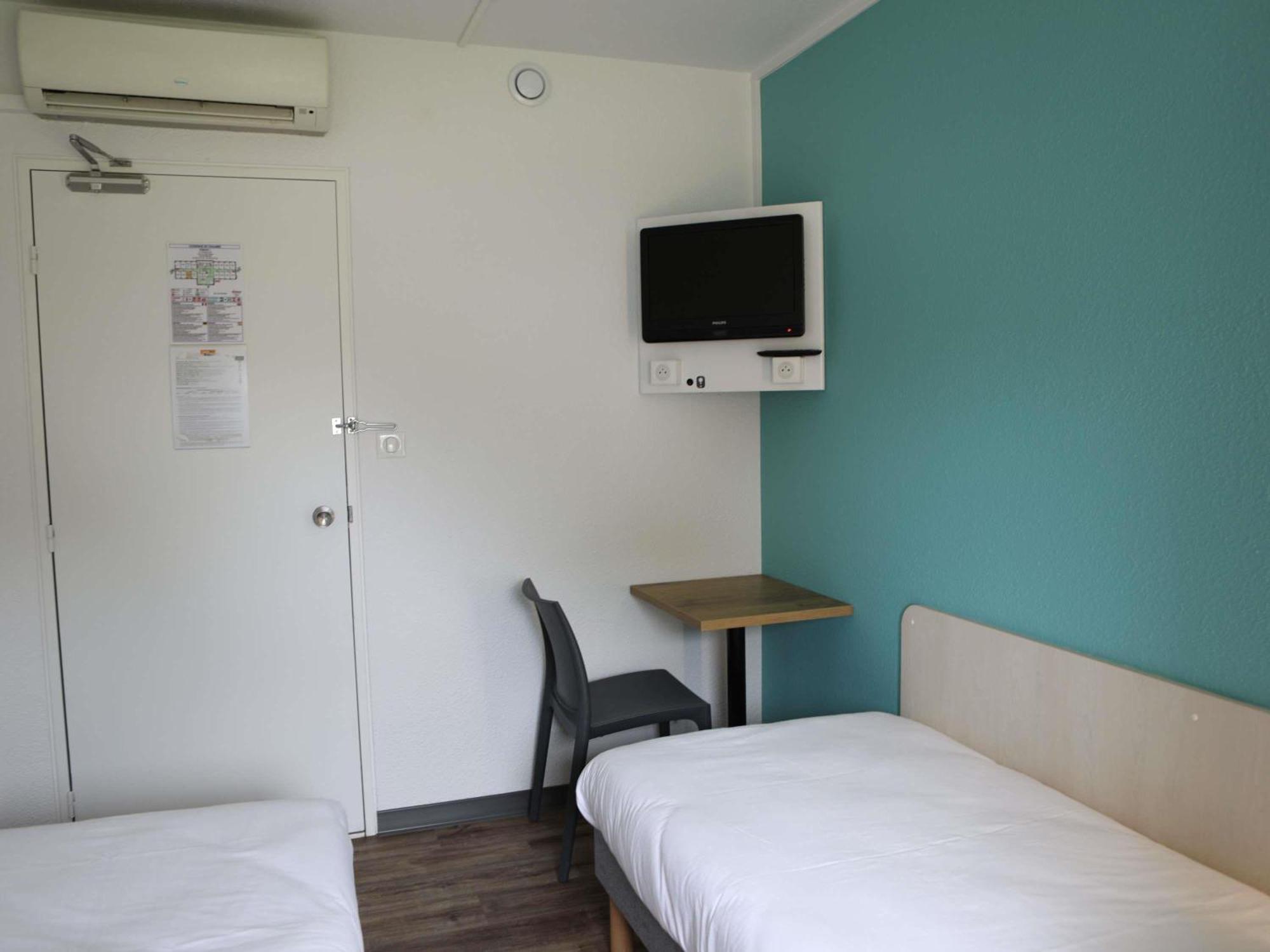 Tandem Room,1704972063:JPEG
