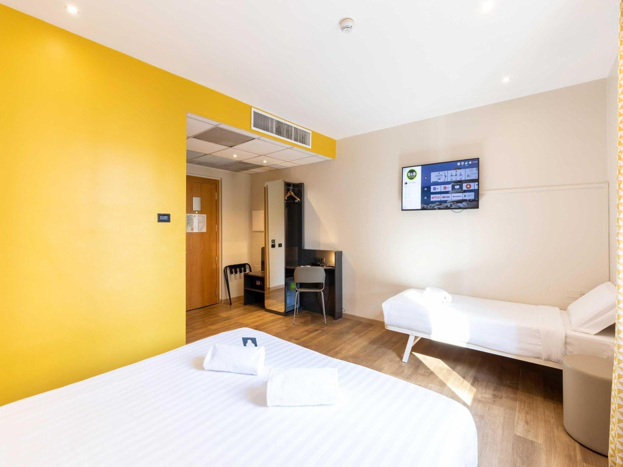 Triple Room