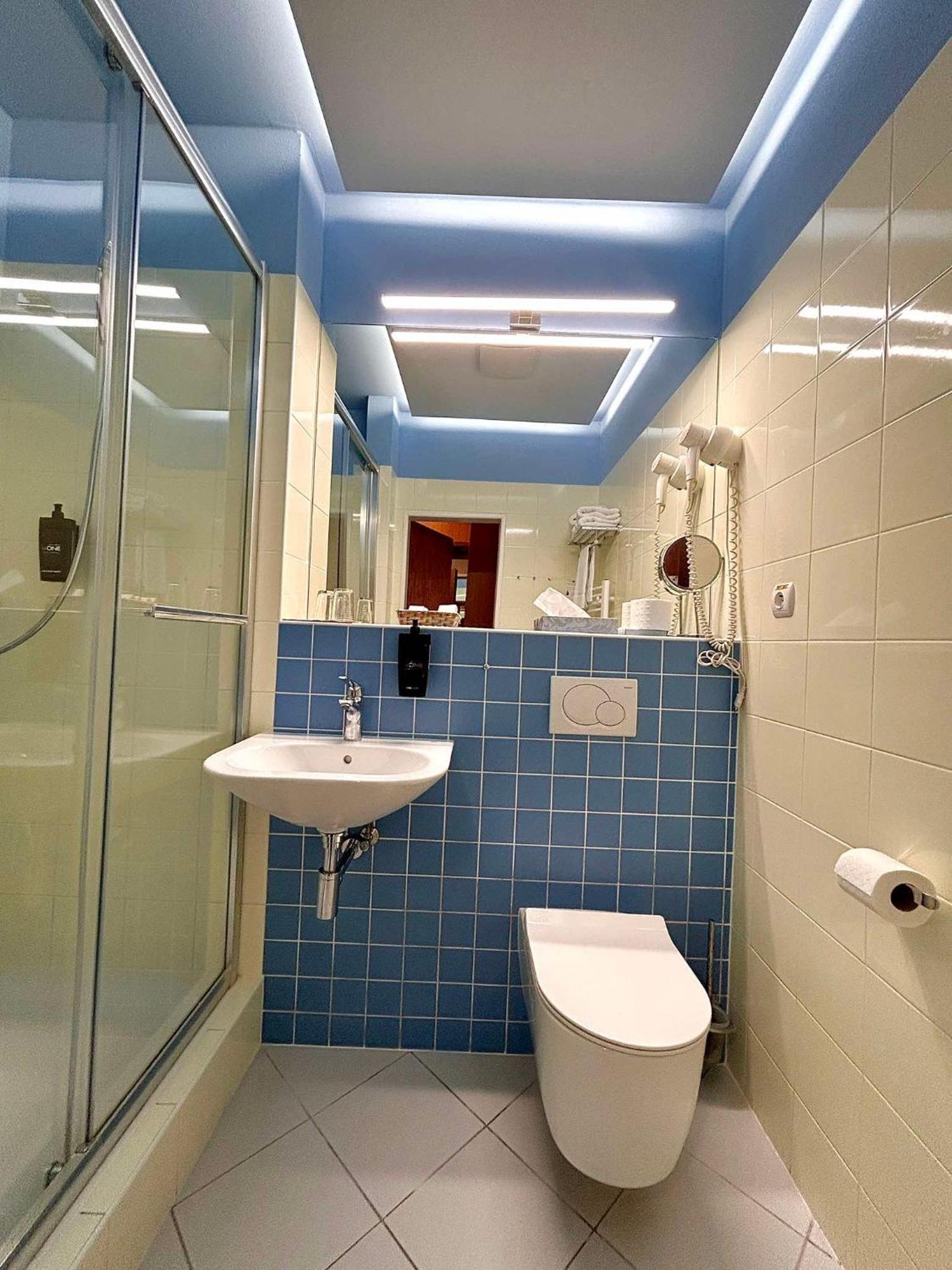 Premium Double or Twin Room Access to public Relax Centre