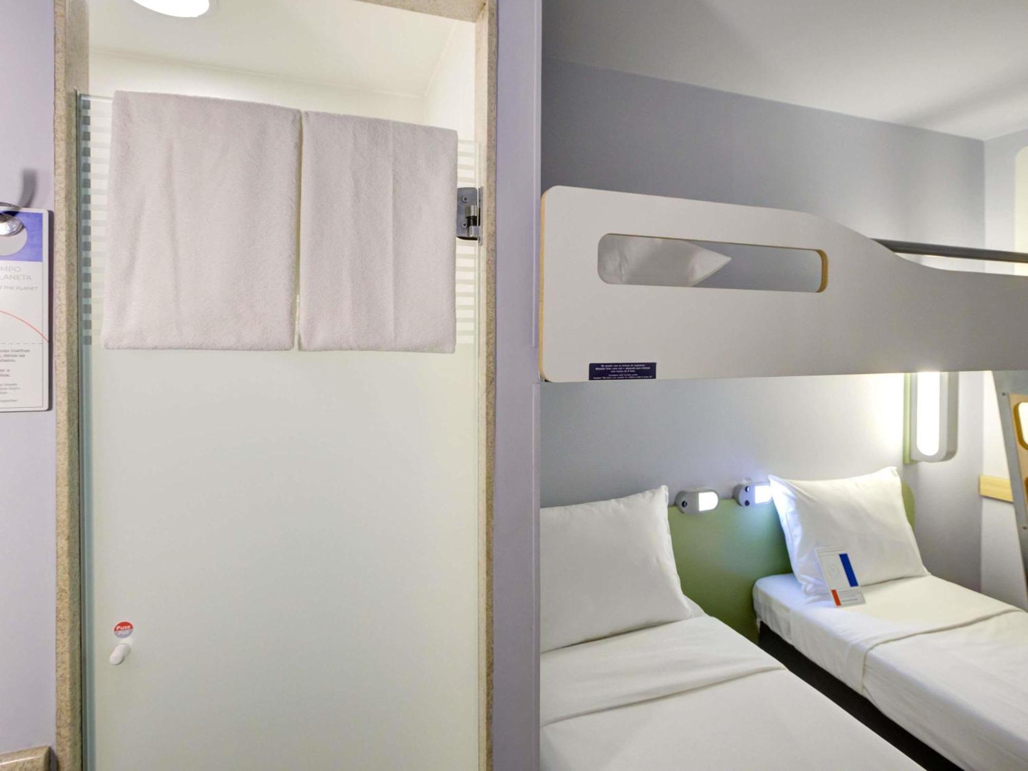 Standard Twin Room with Bunk Bed