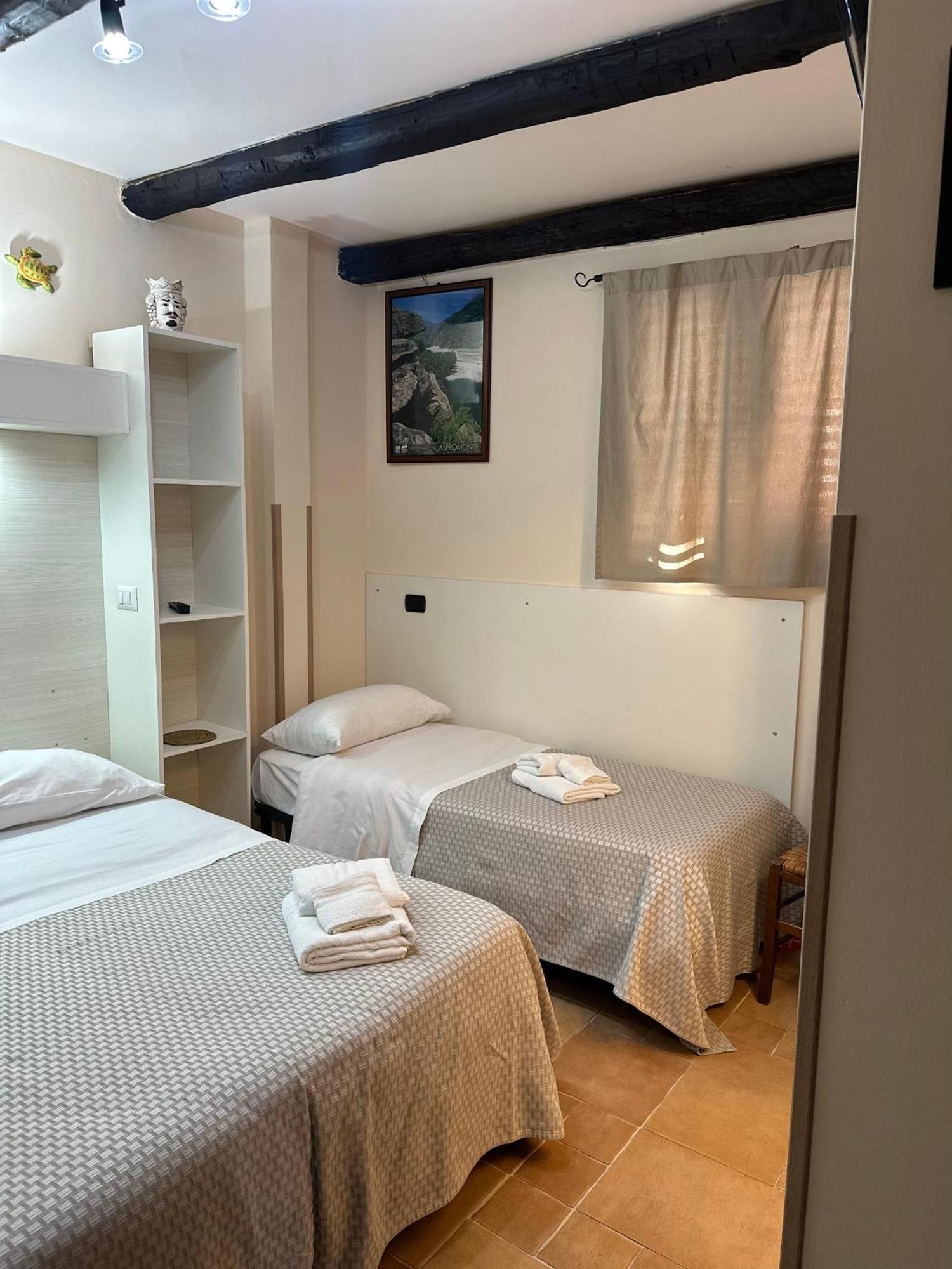 Triple Room,1743413565:JPEG