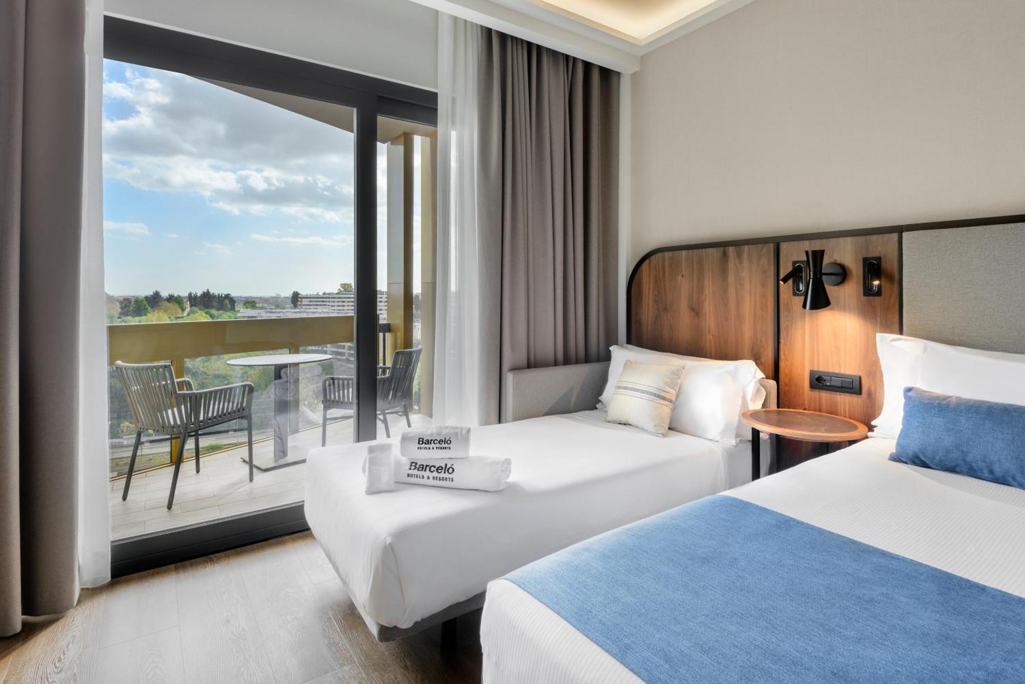 Deluxe Double Room Extra Bed