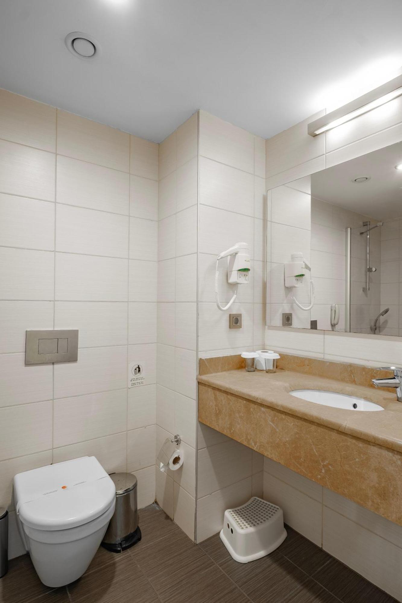 Standard Double Room,1743777211:JPEG