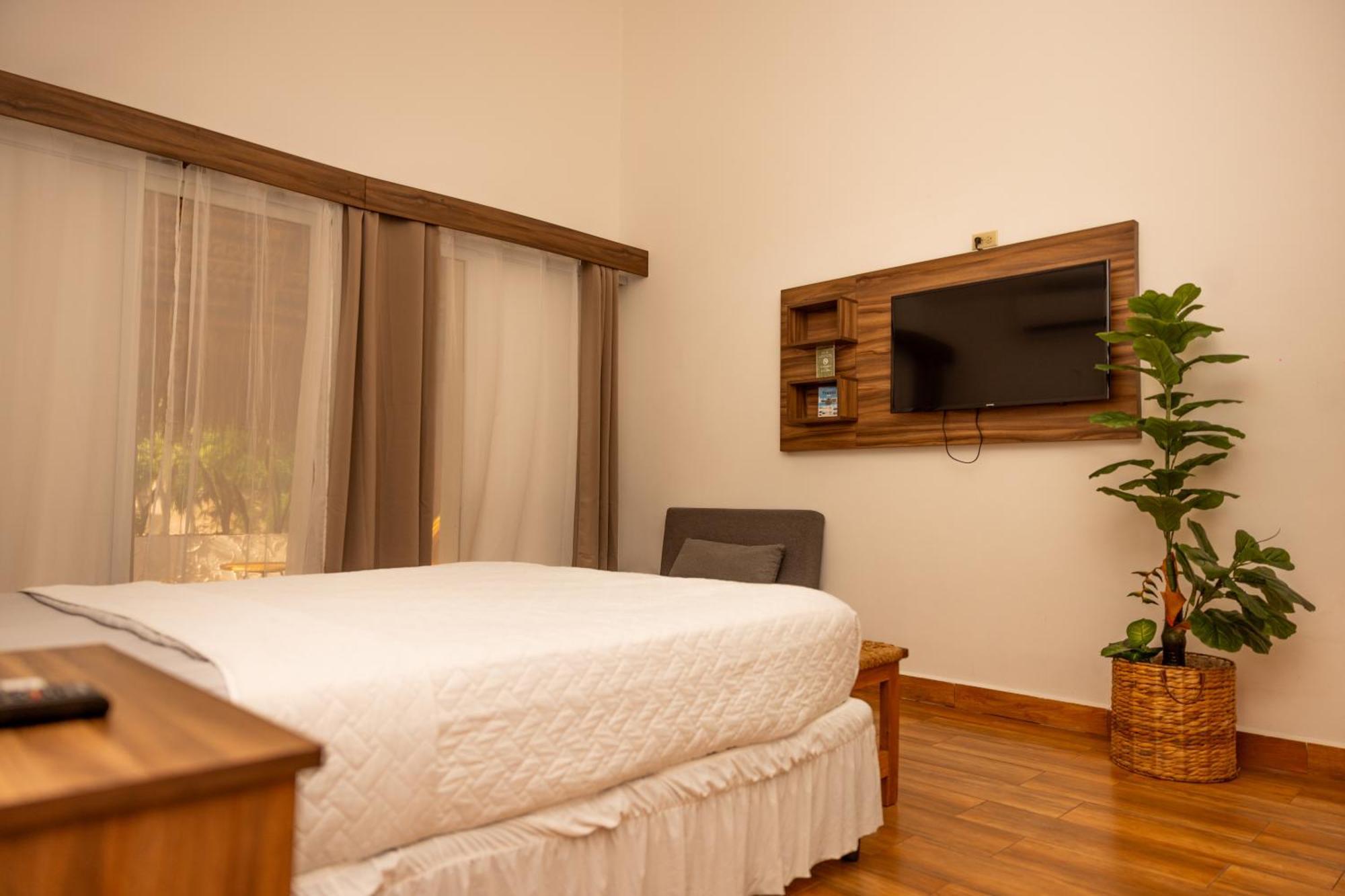 Triple Room Balcony