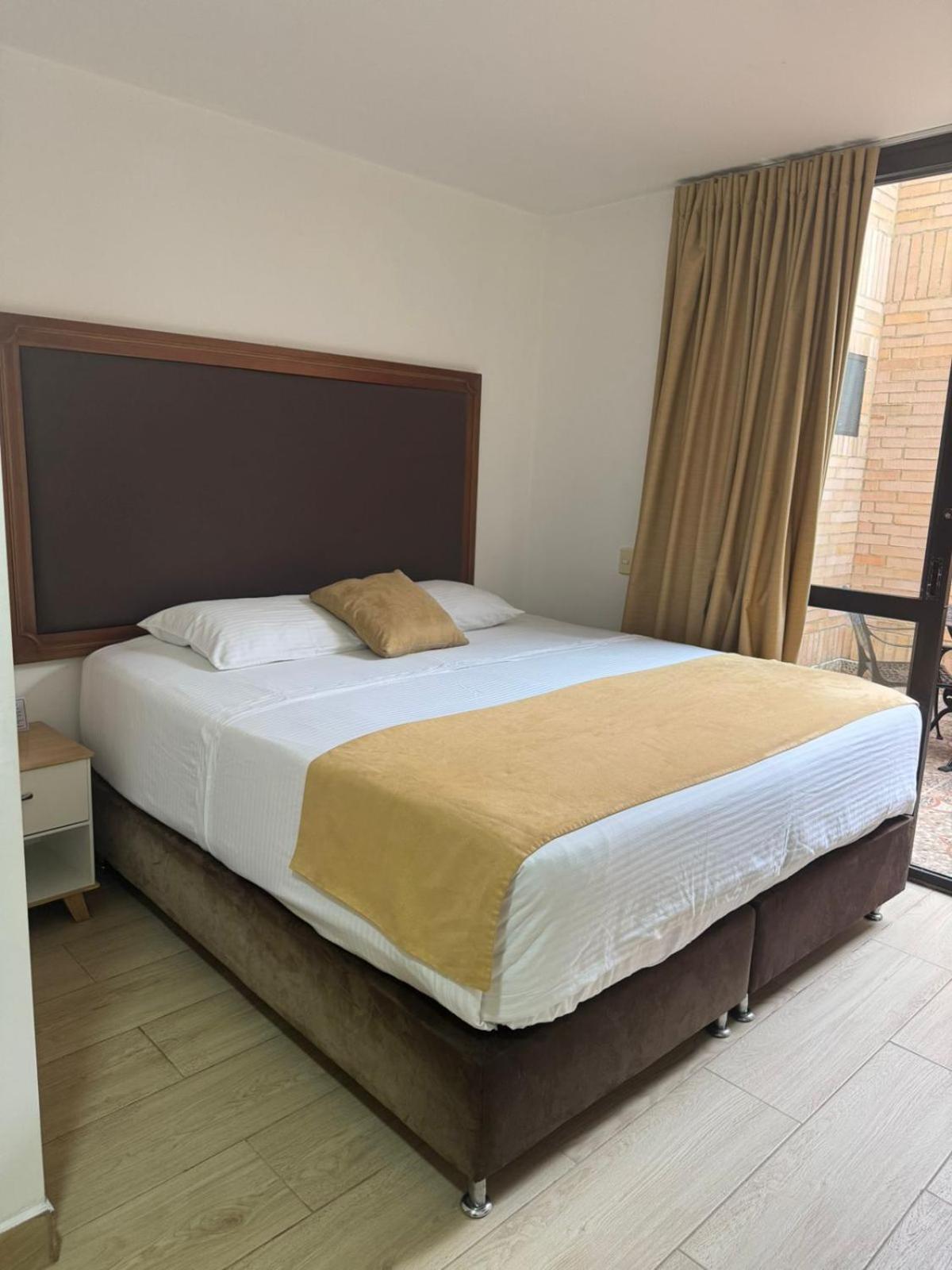 Habitación Doble Deluxe con balcón