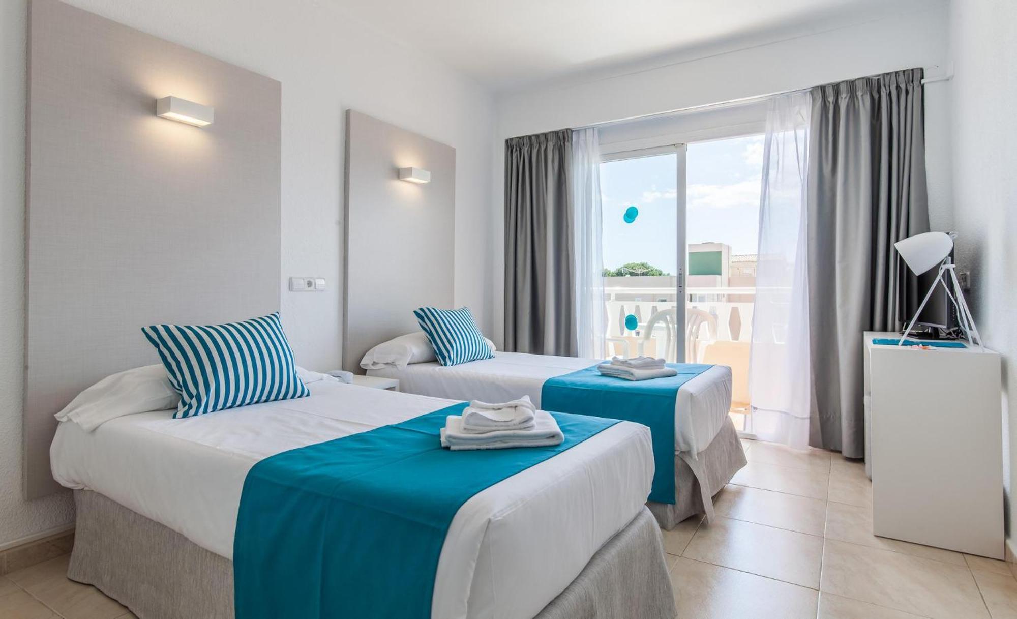 Double Room,1758292801:JPEG