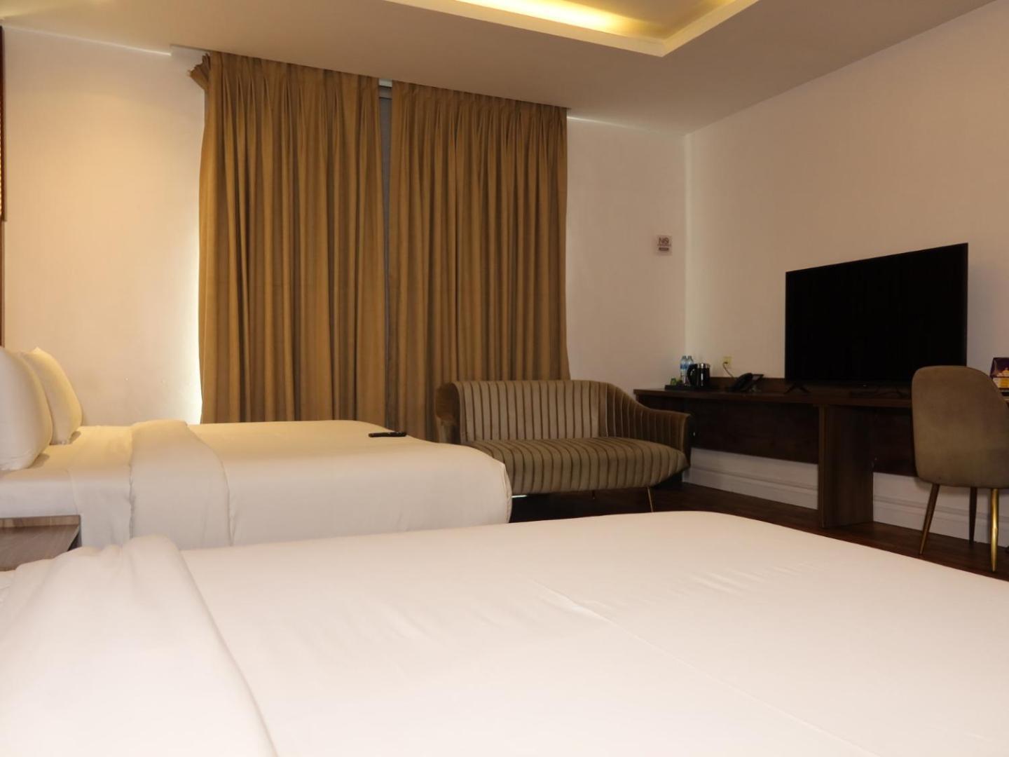 Double or Twin Room Balcony