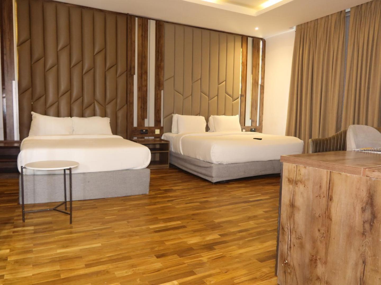 Double or Twin Room Balcony