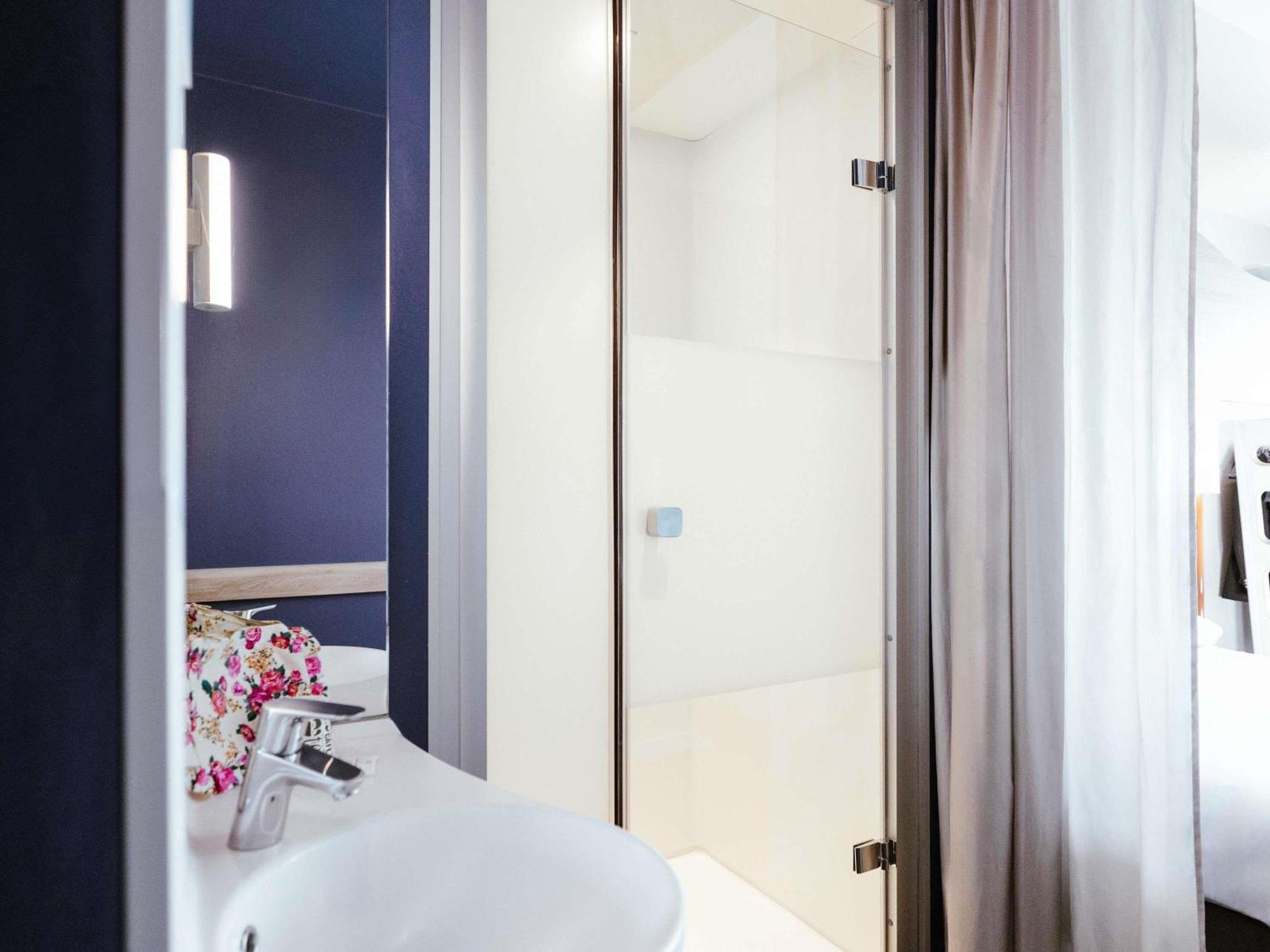 Standard Double Room Bunk Bed