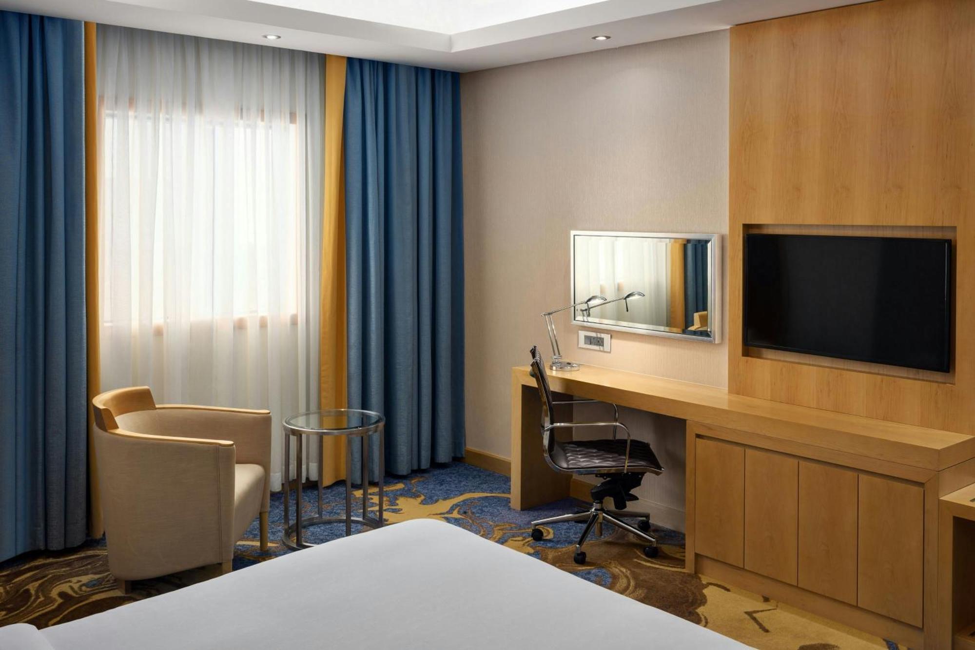 Traditional Double City View Guest room 2 Twin or Single Beds