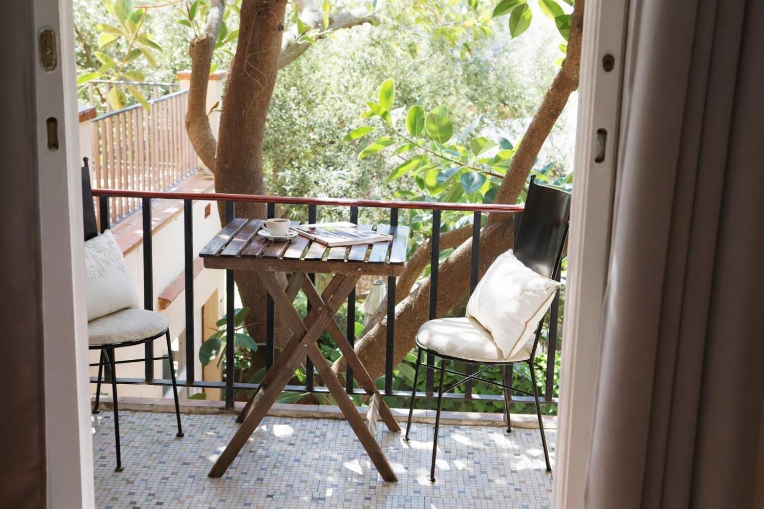 One-Bedroom Apartment Terrace