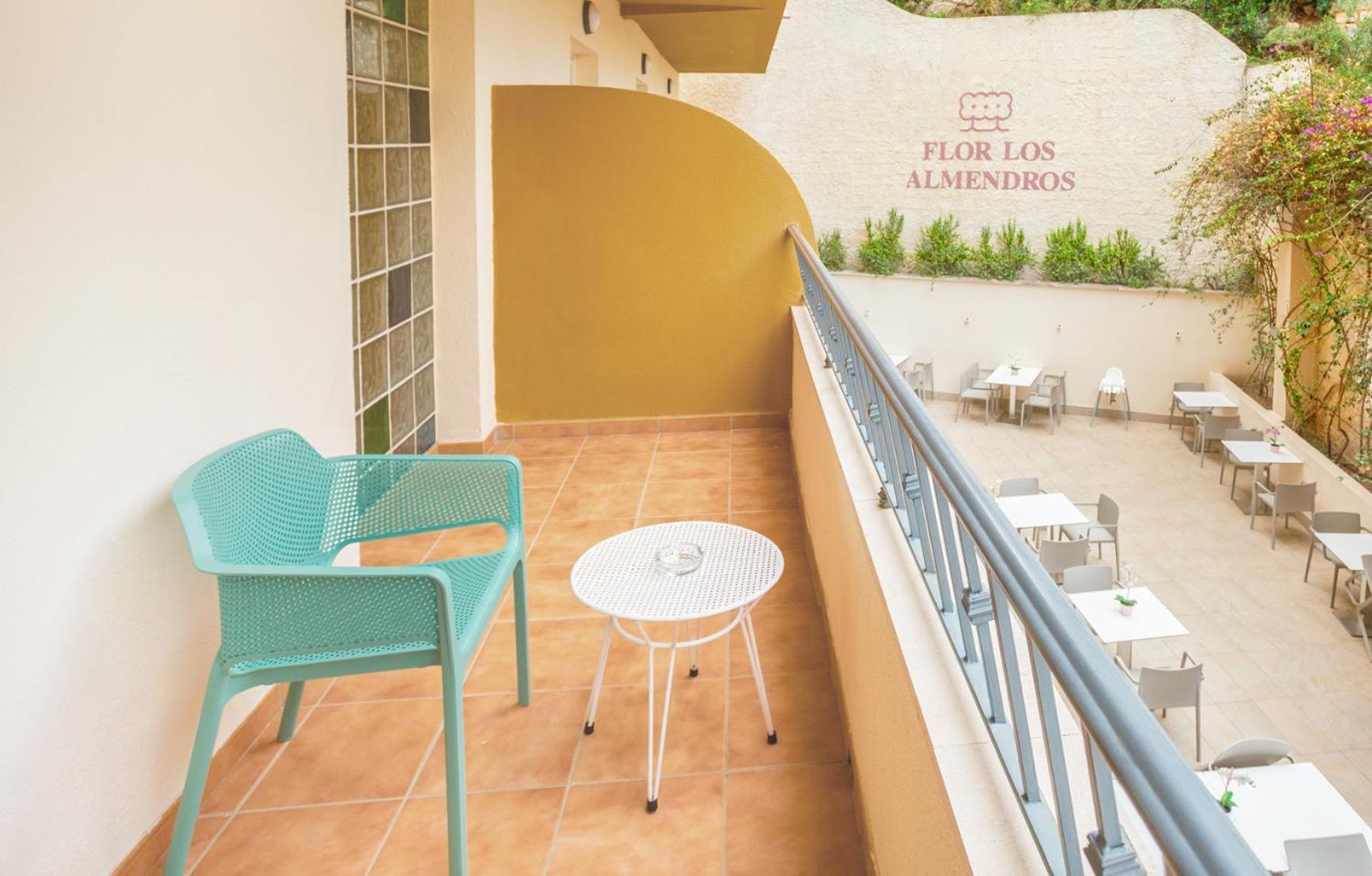 Single Room Balcony