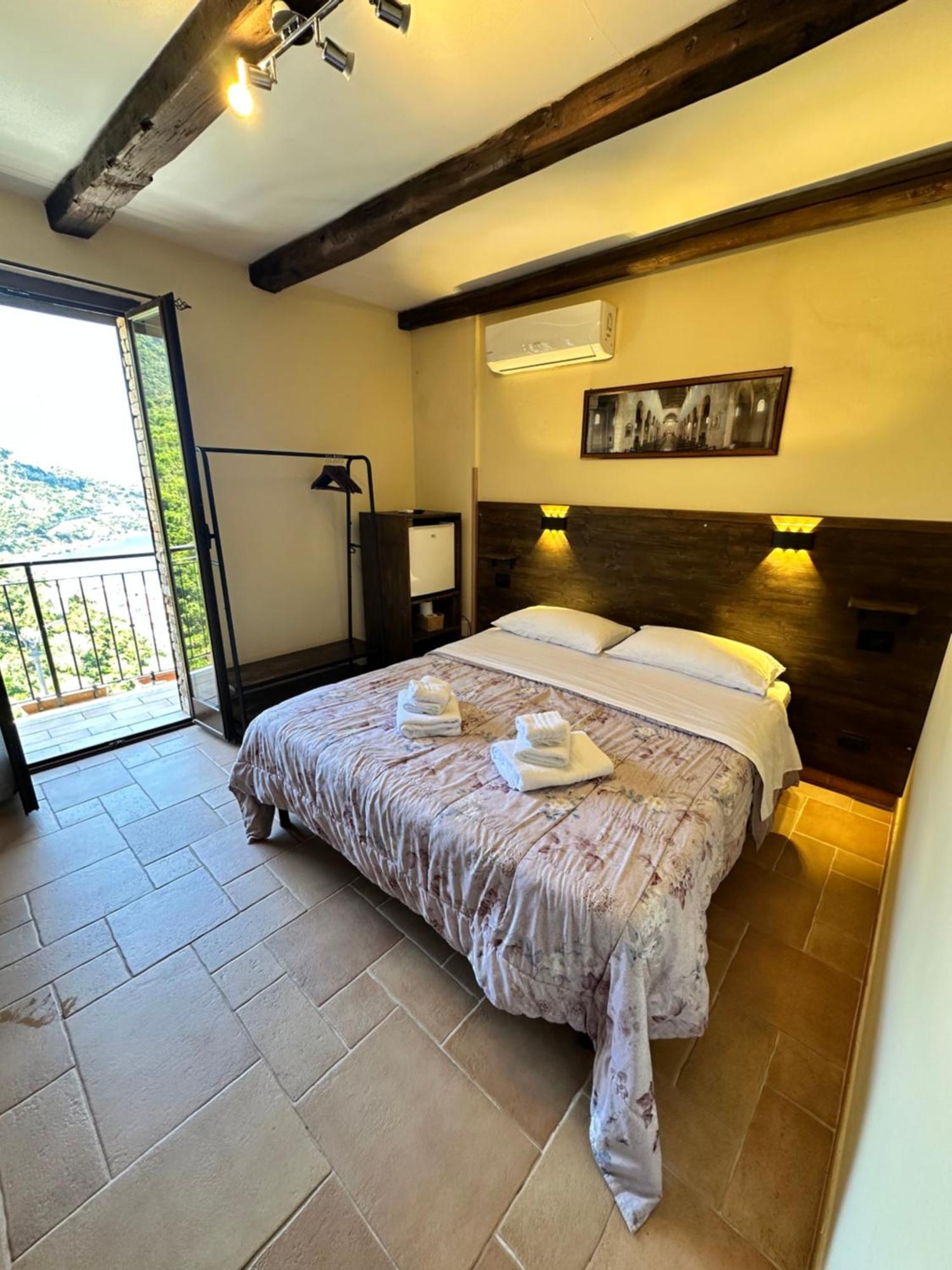 Double Room Sea View
