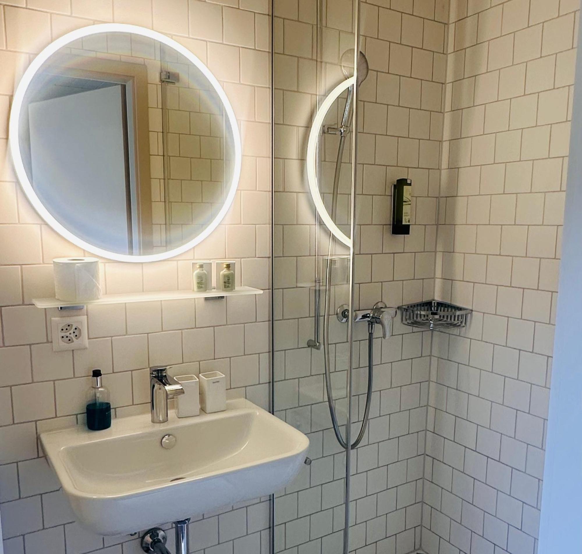 Double Room Air conditioning Attic