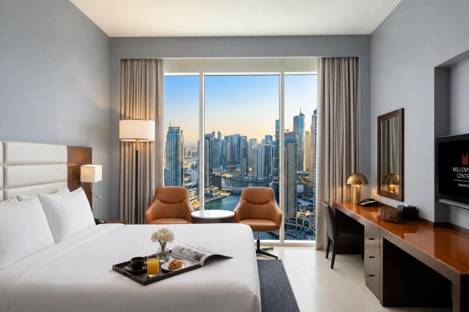 Class Room King Bed Canal View