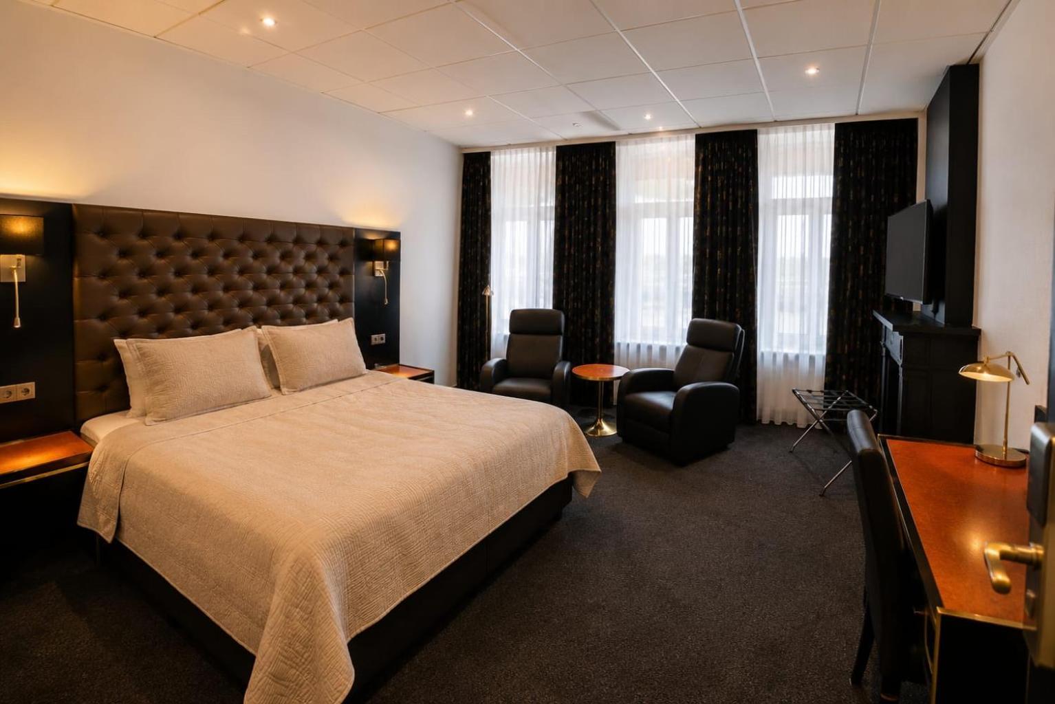 Grand Deluxe Double Room Balcony