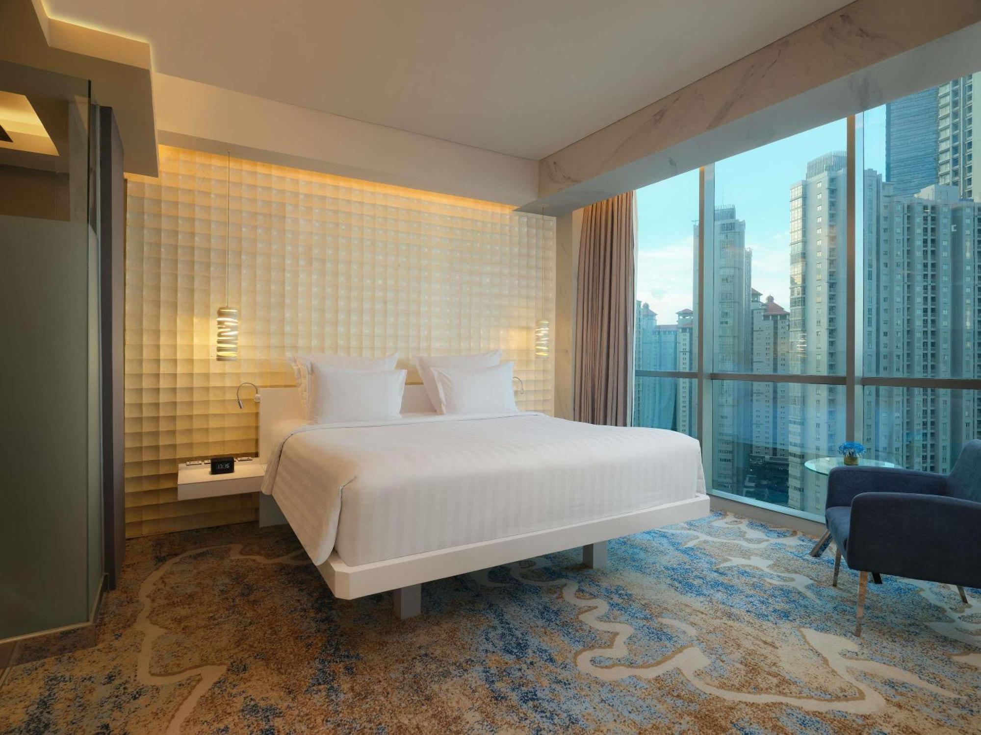 One-Bedroom Pullman Suite Apartment Central Park View