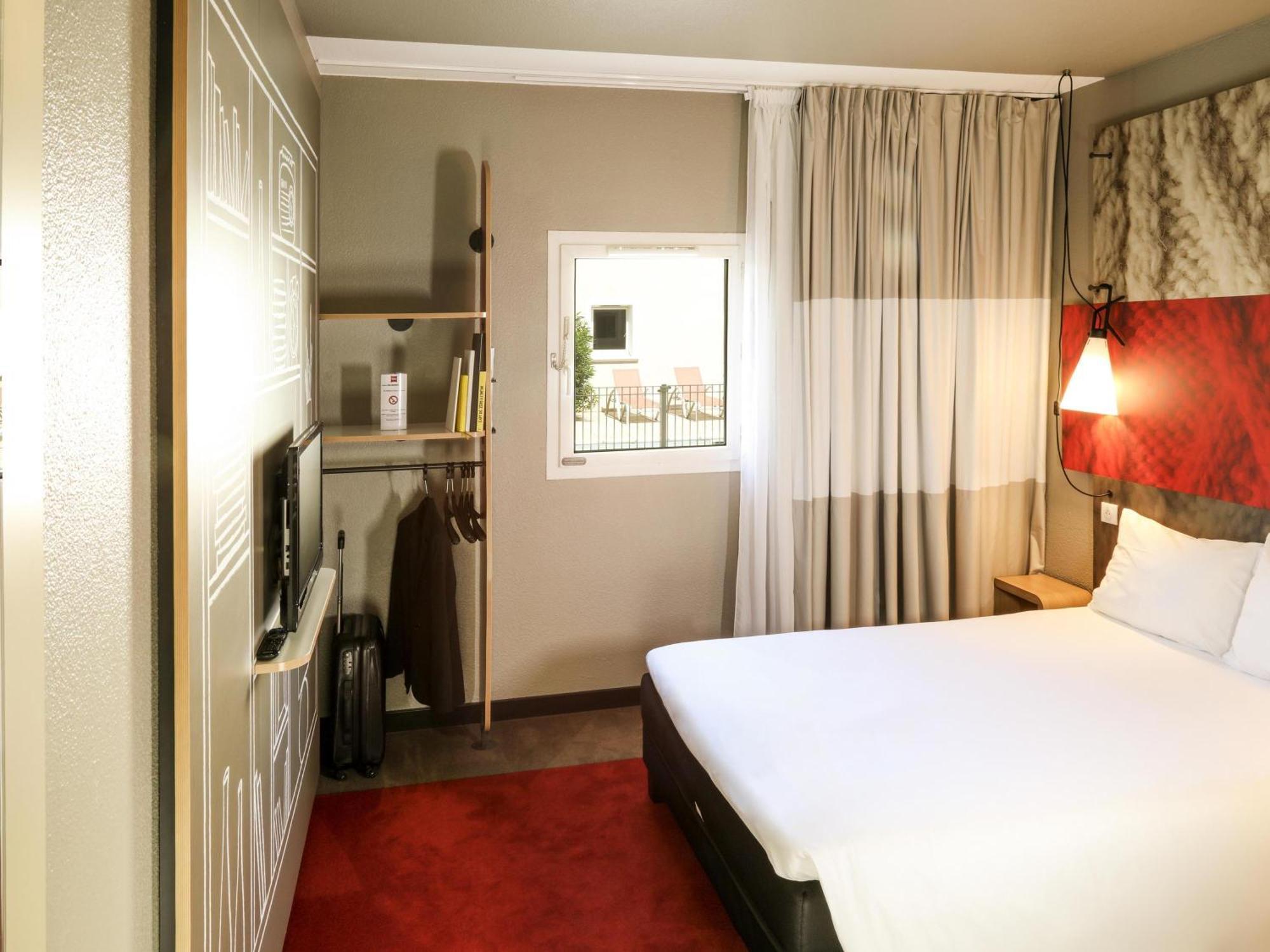 Standard Room One Double Bed One Single Bed