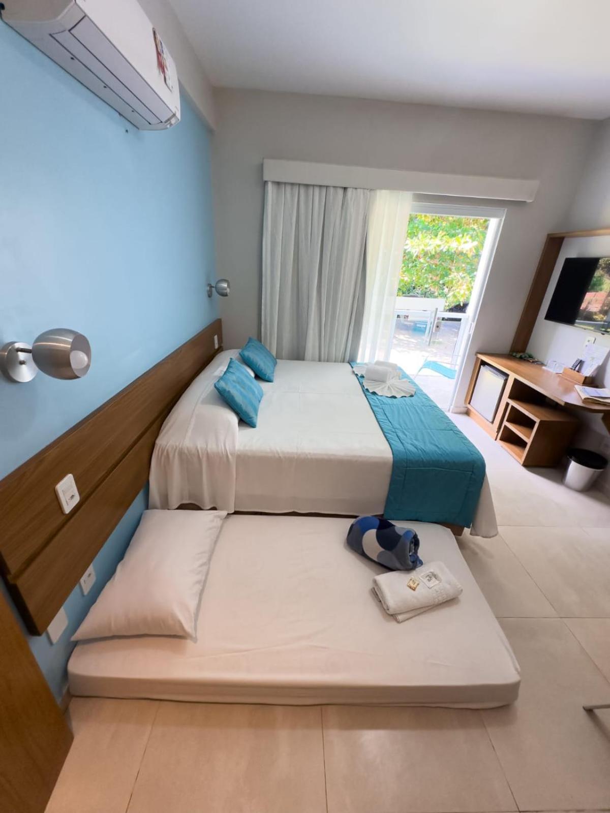 Deluxe Suite Spa Bath