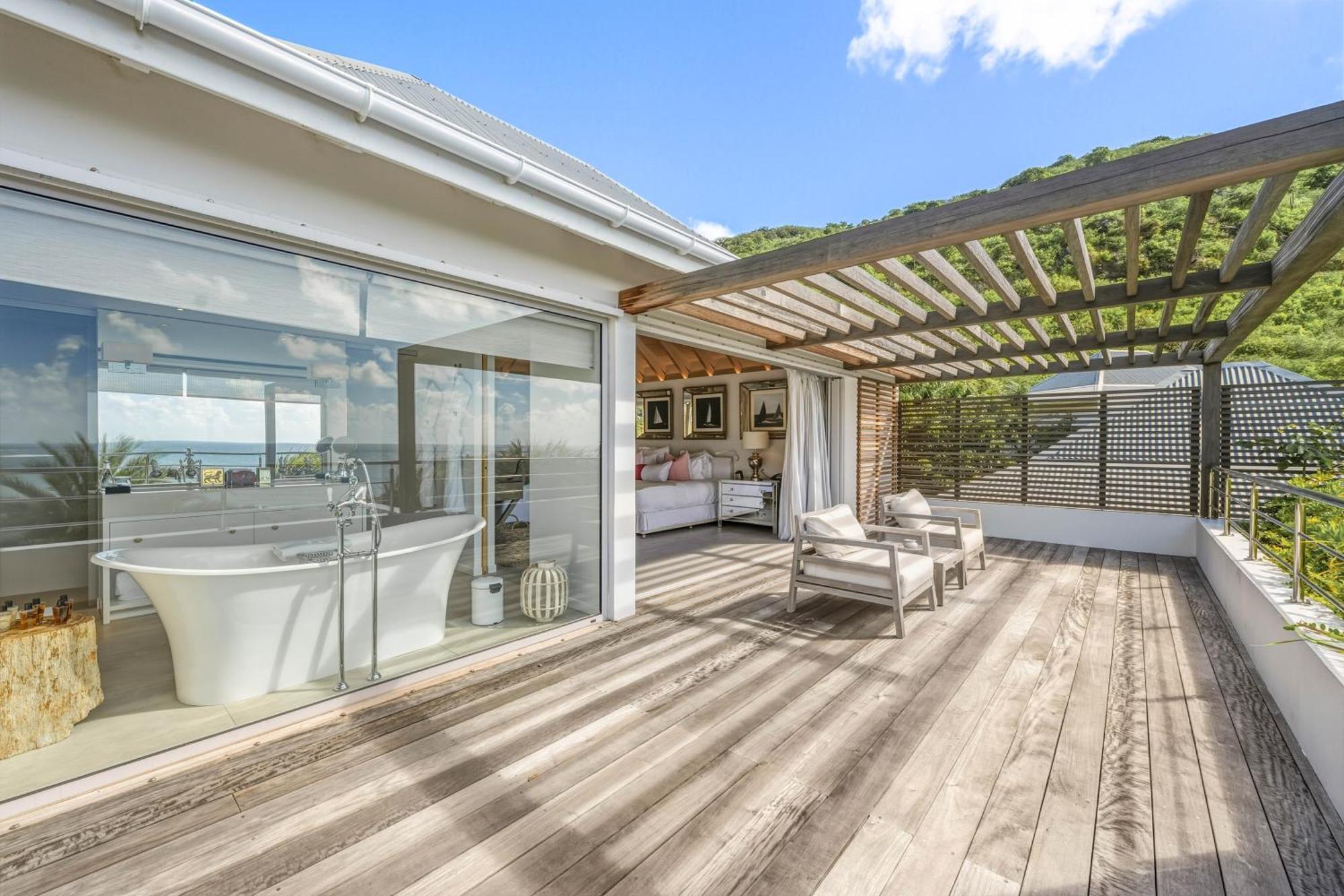 Duplex Suite with Private Pool