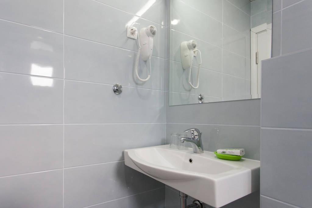 Double Room,183438102:JPEG