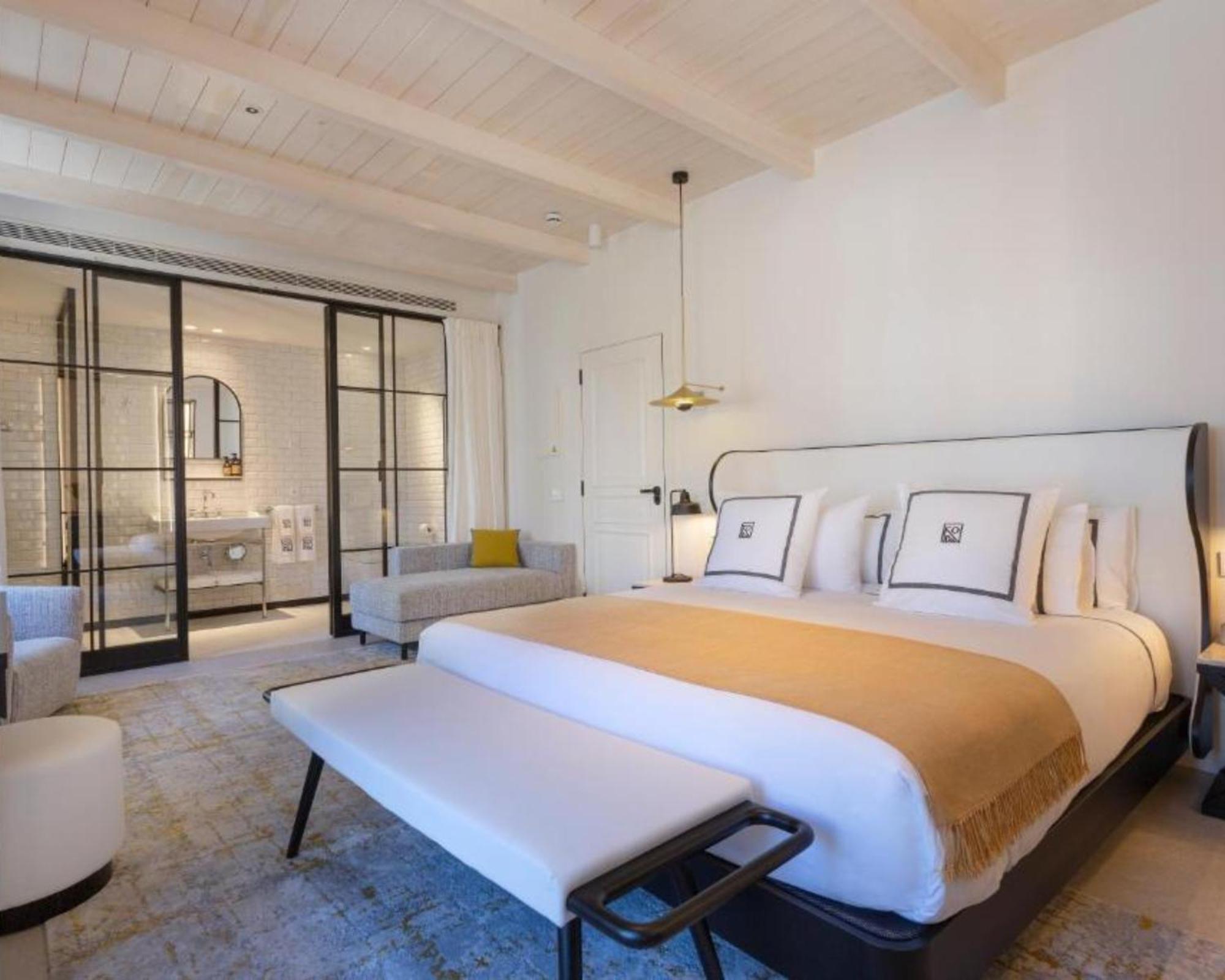 Junior Suite Balcony