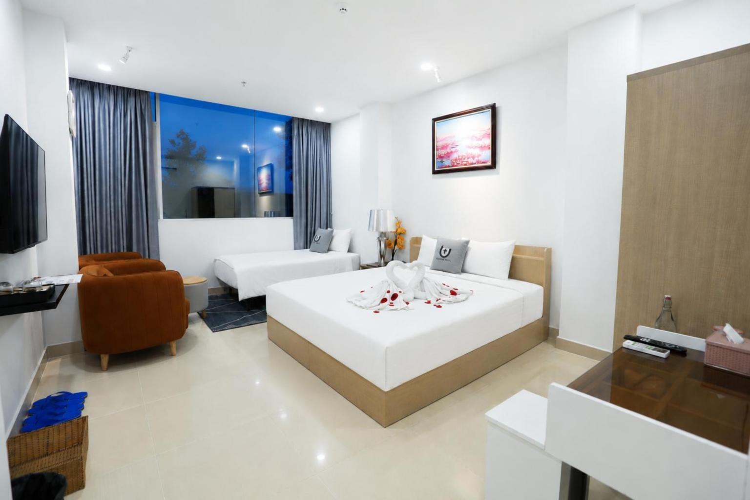 Triple Room City View