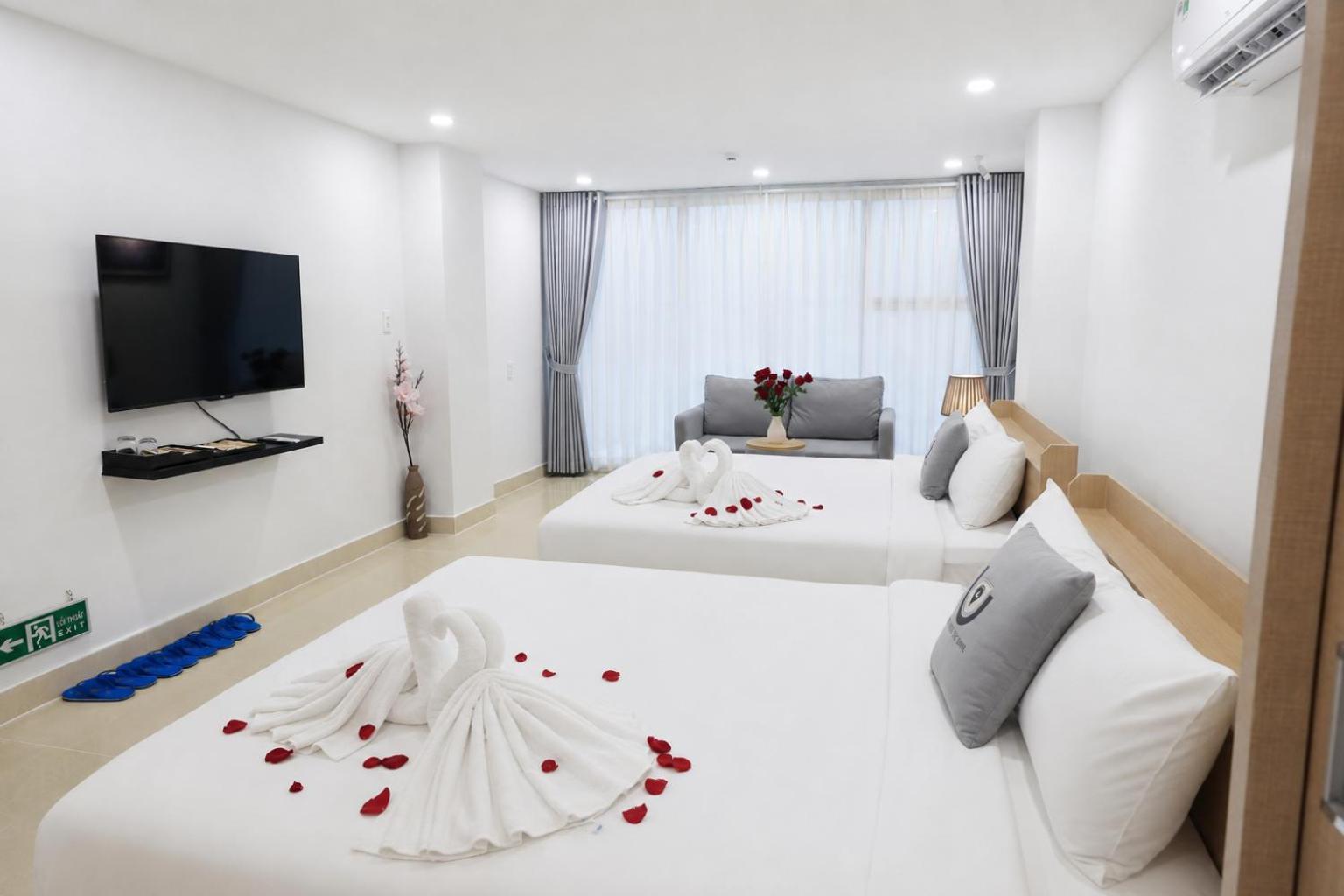 Standard Queen Room Two Queen Beds