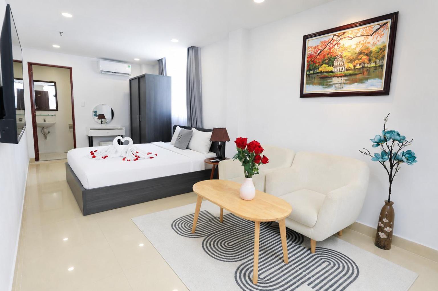 Deluxe Queen Room
