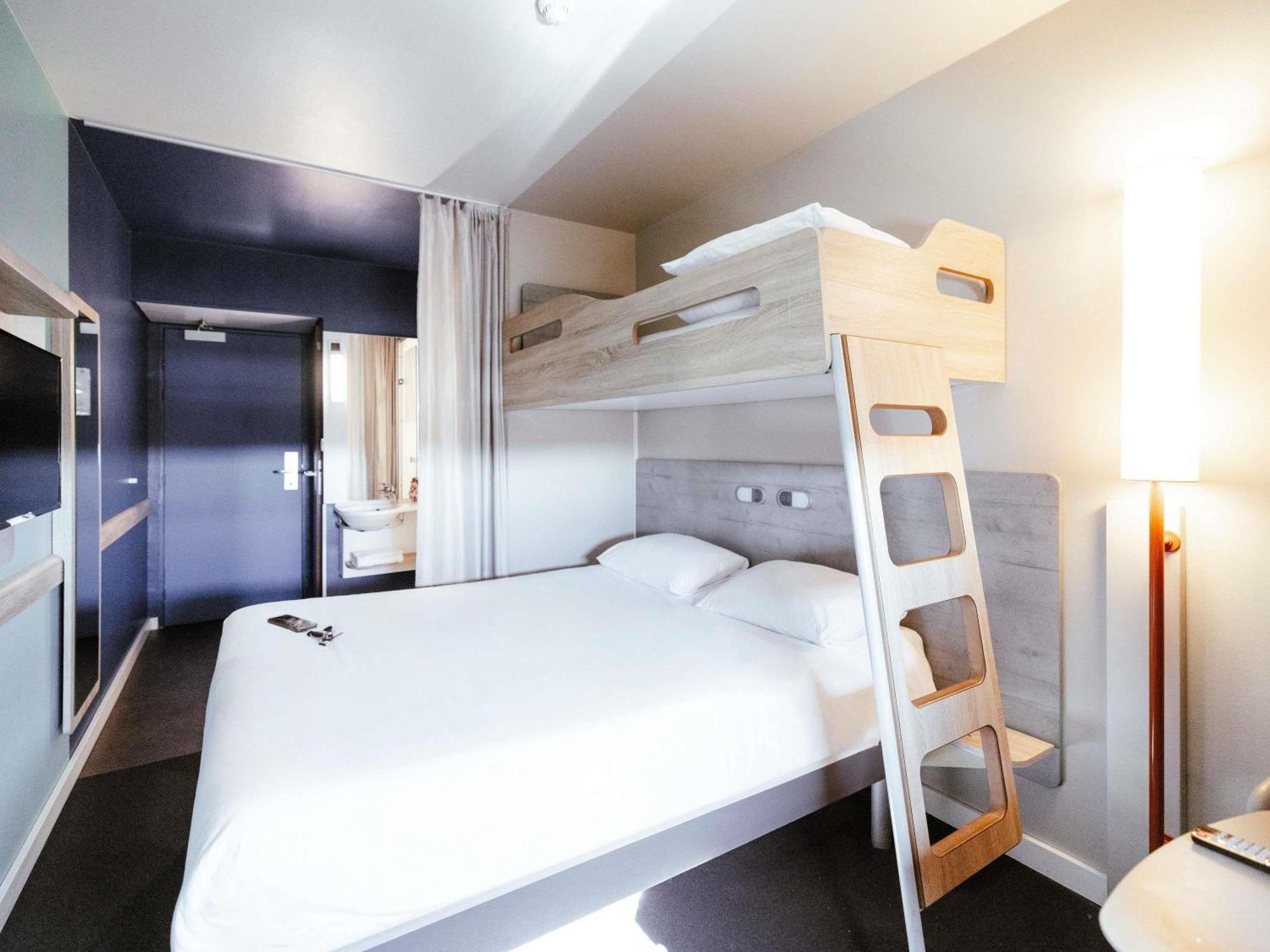 Standard Double Room Bunk Bed