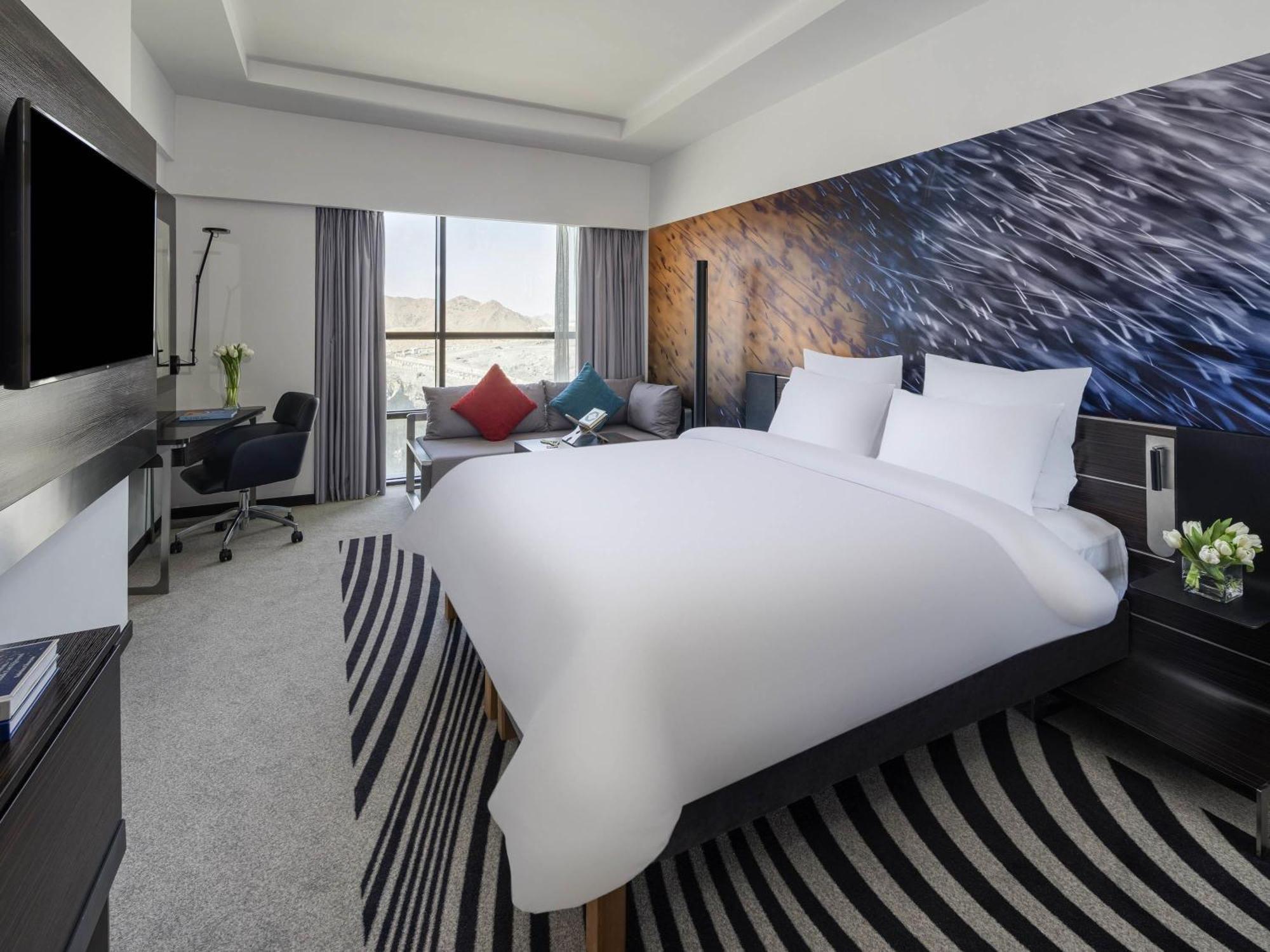 Superior Room 1 King-size Bed