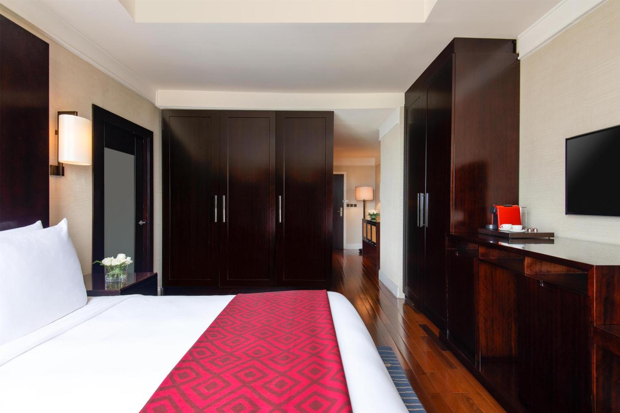 Junior Suite City View