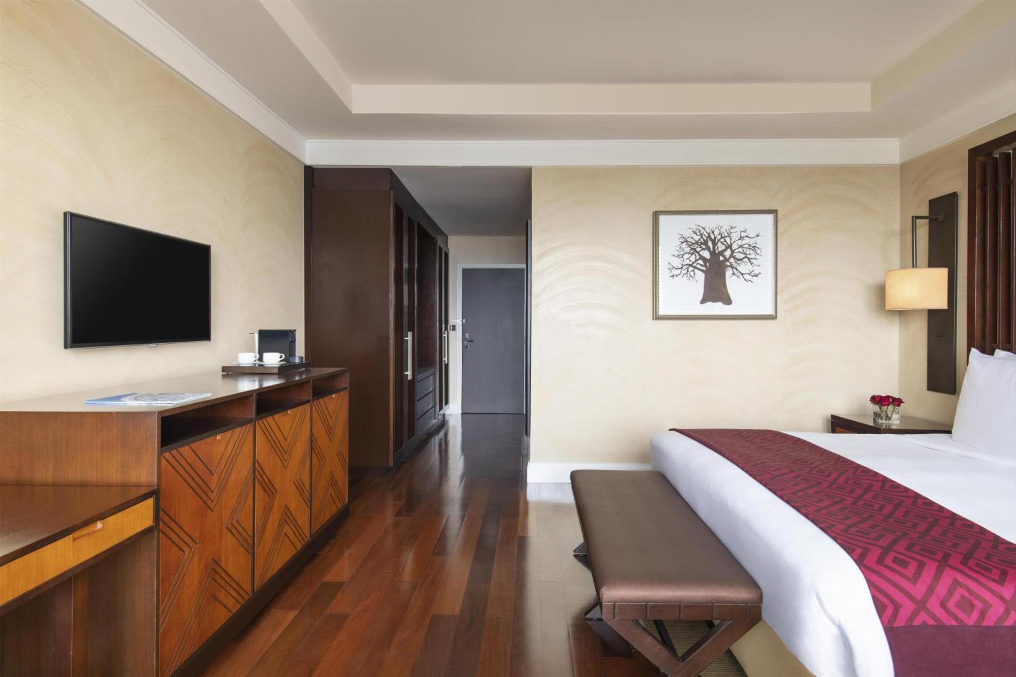Executive Room 1 King Bed