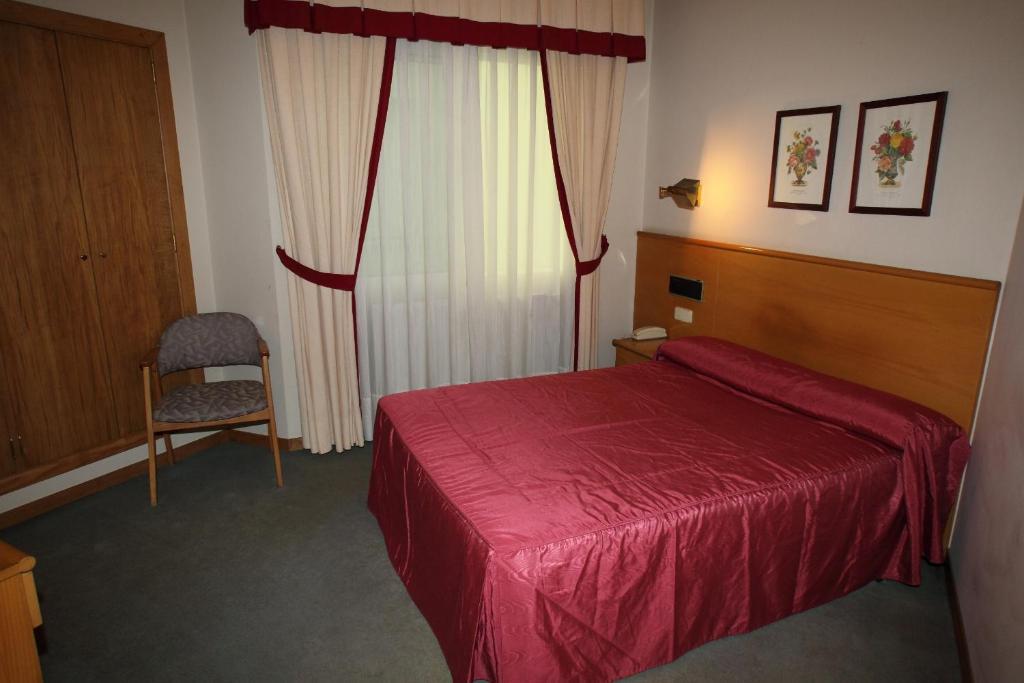 Single Room,1580752671:JPEG