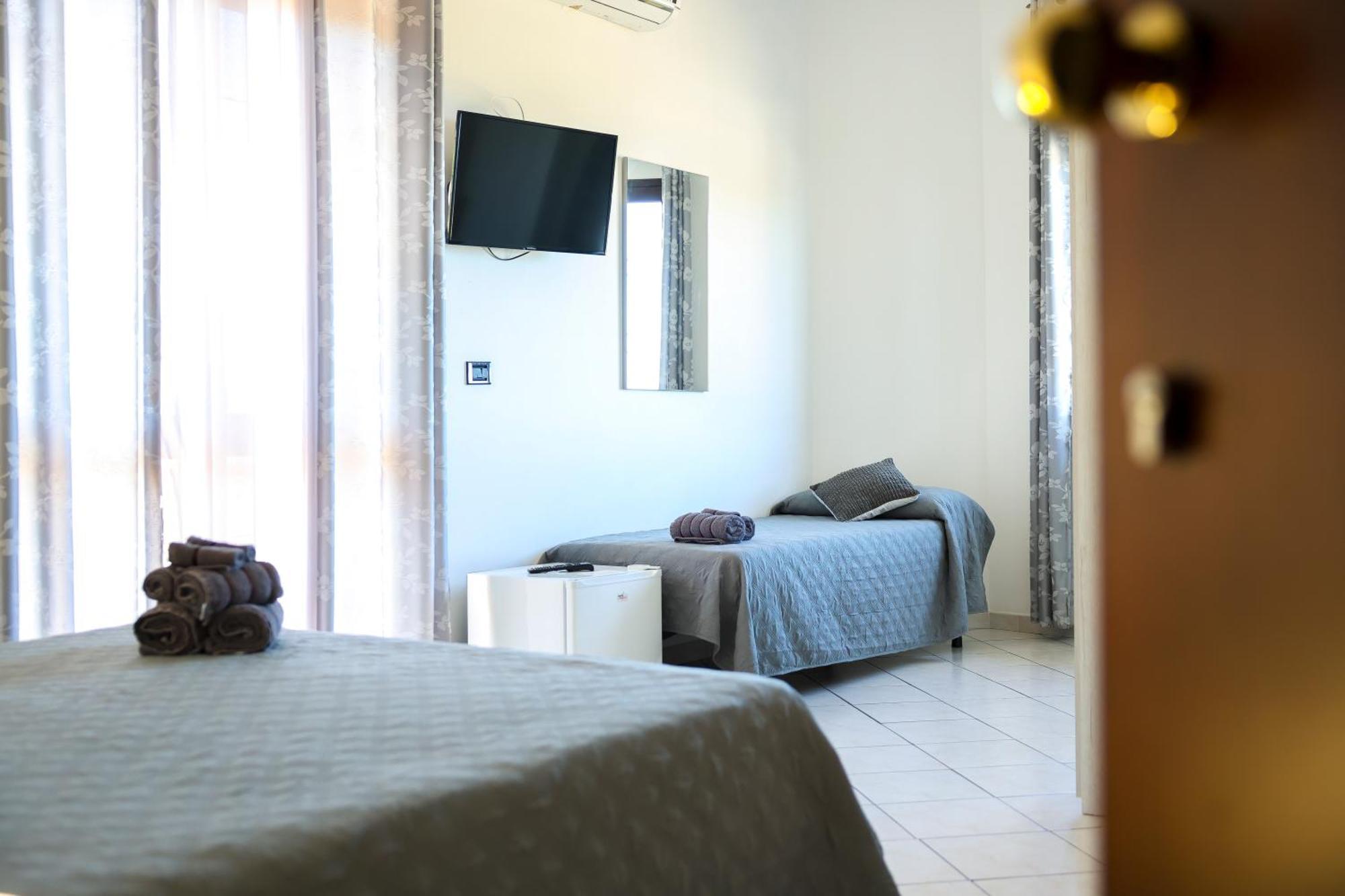 Triple Room Balcony