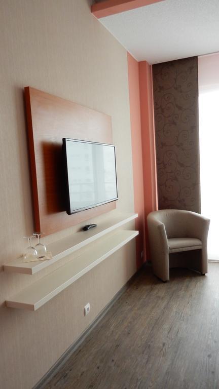 Anti-allergic Double or Twin Room Access to public Relax Centre