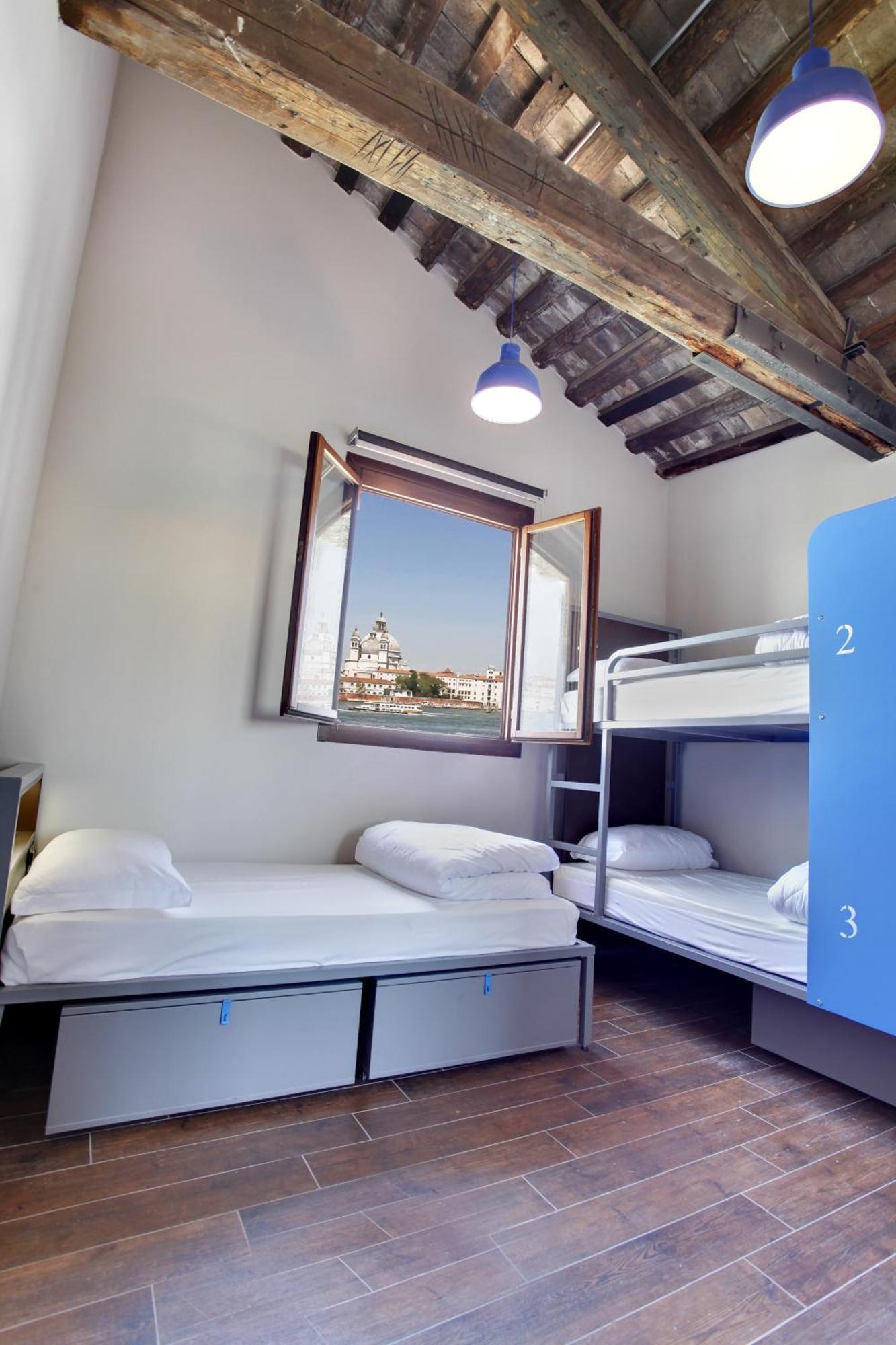 Basic Triple Room