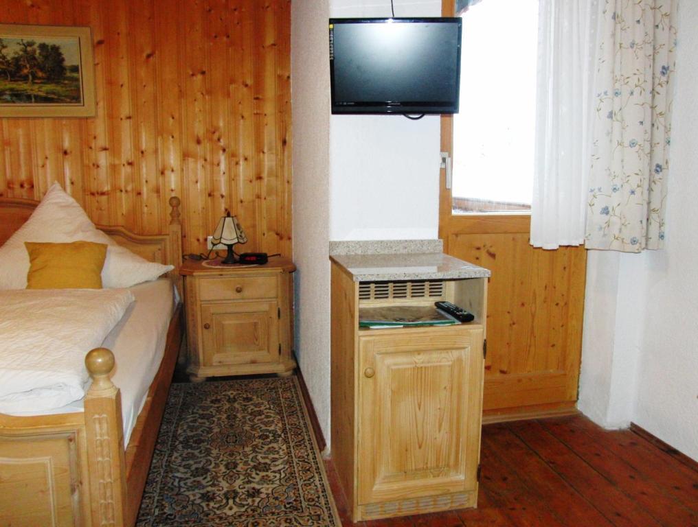 Doppelzimmer mit Balkon